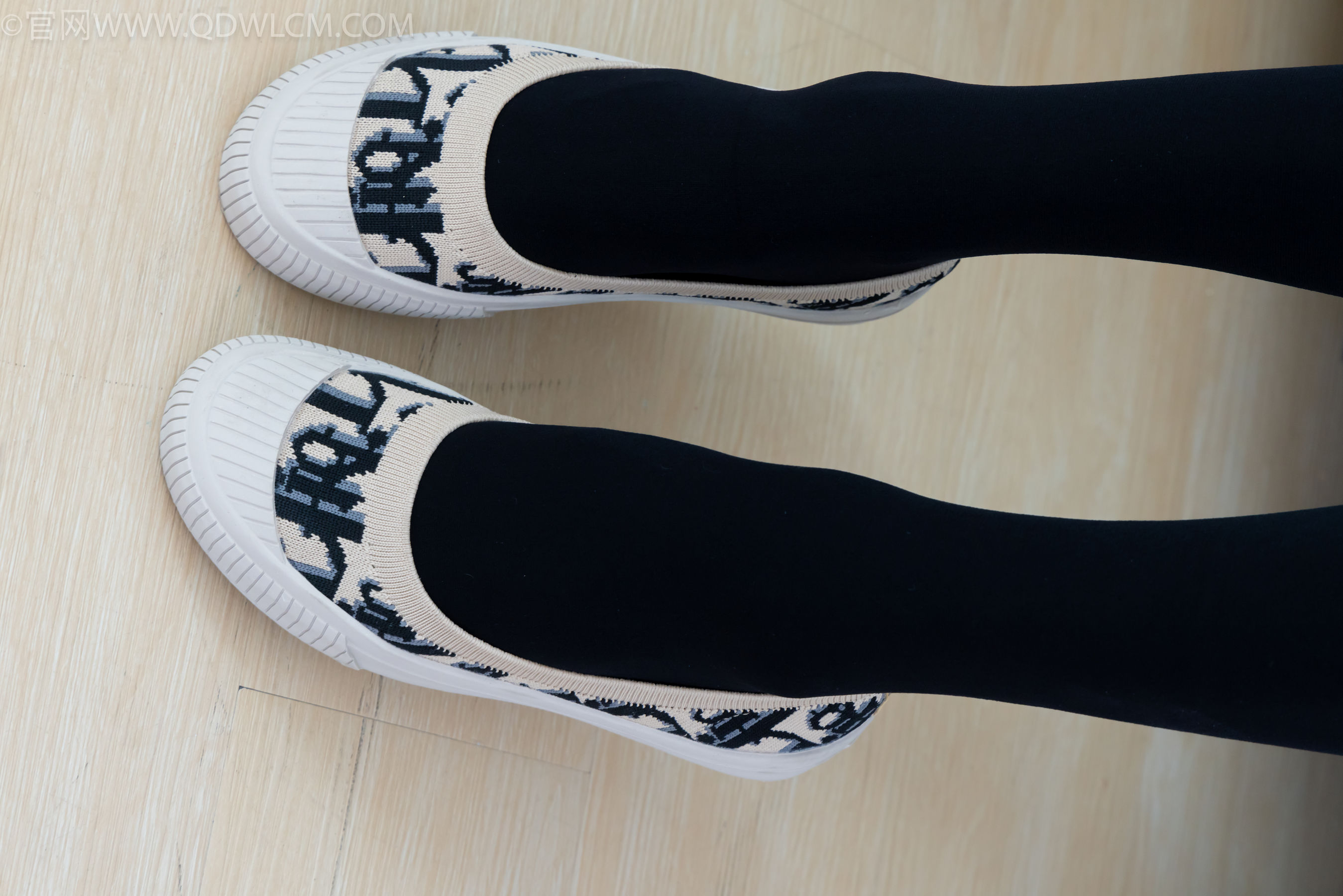 View - 物恋传媒 - Chiness Model  No.2139 茯苓 -夜月 - 图库库