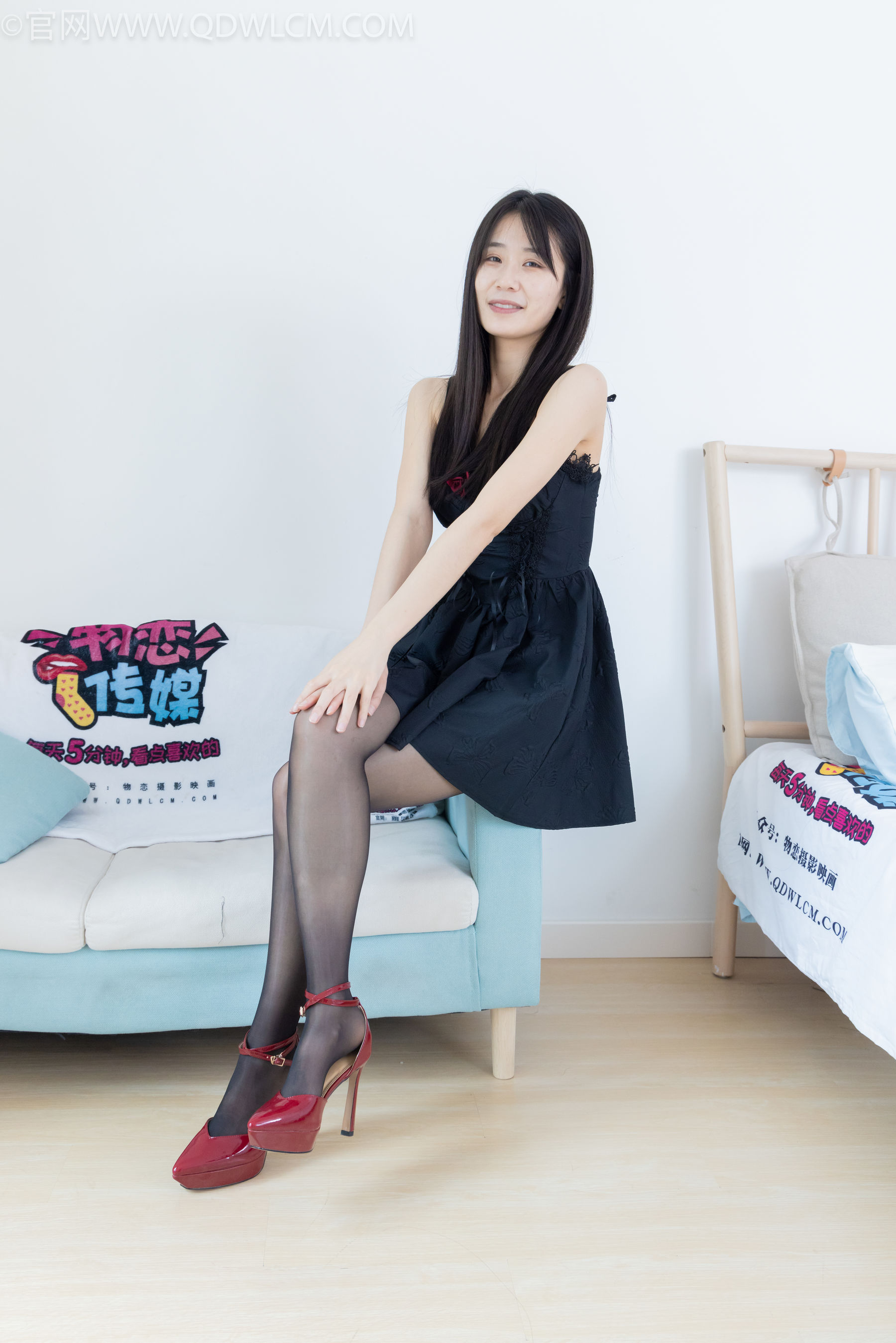 View - 物恋传媒 - Chiness Model  No.2140 菜菜 -恬恬的你 - 图库库