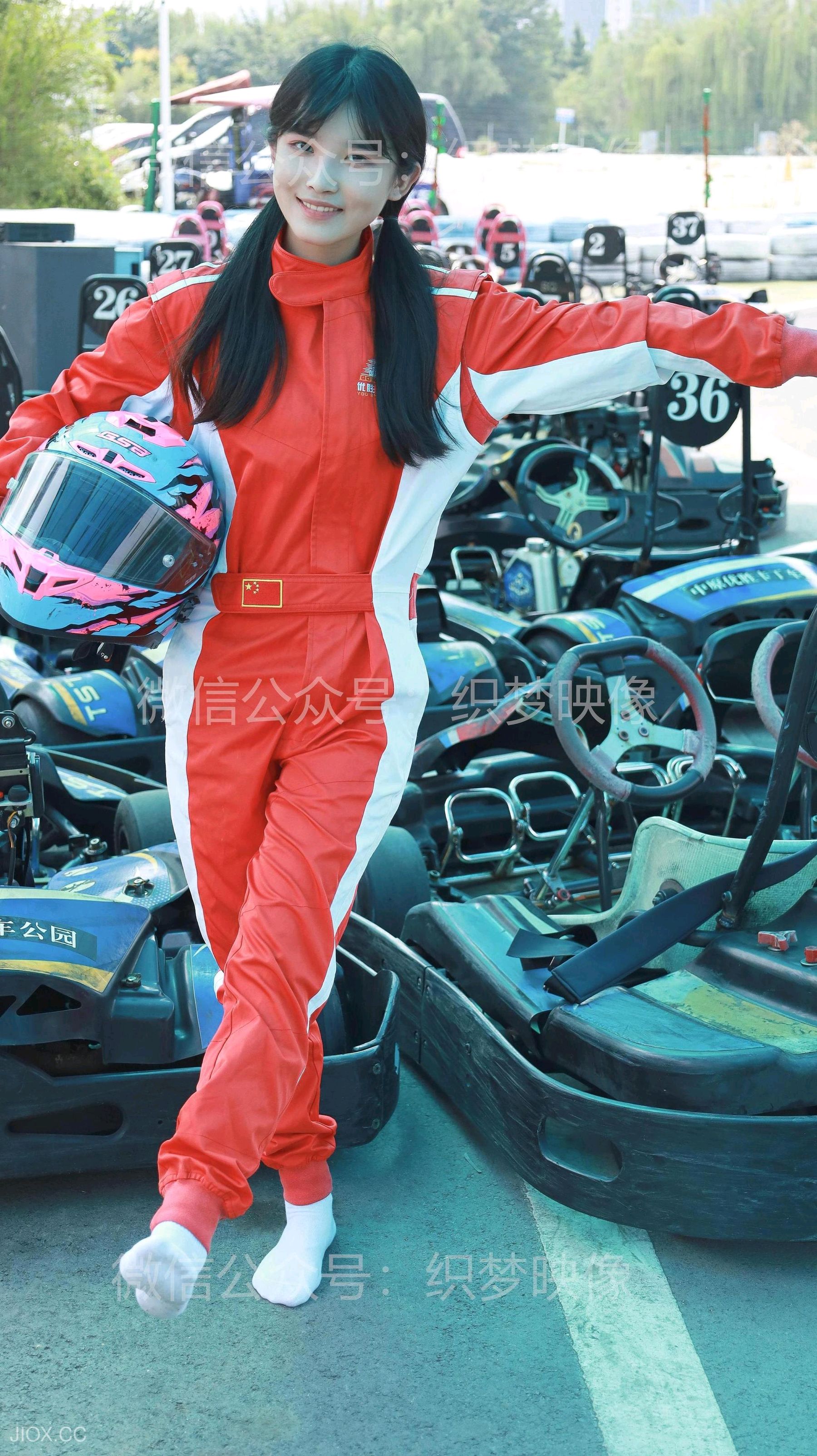 [织梦映像] 寻梦飞车/(288P)