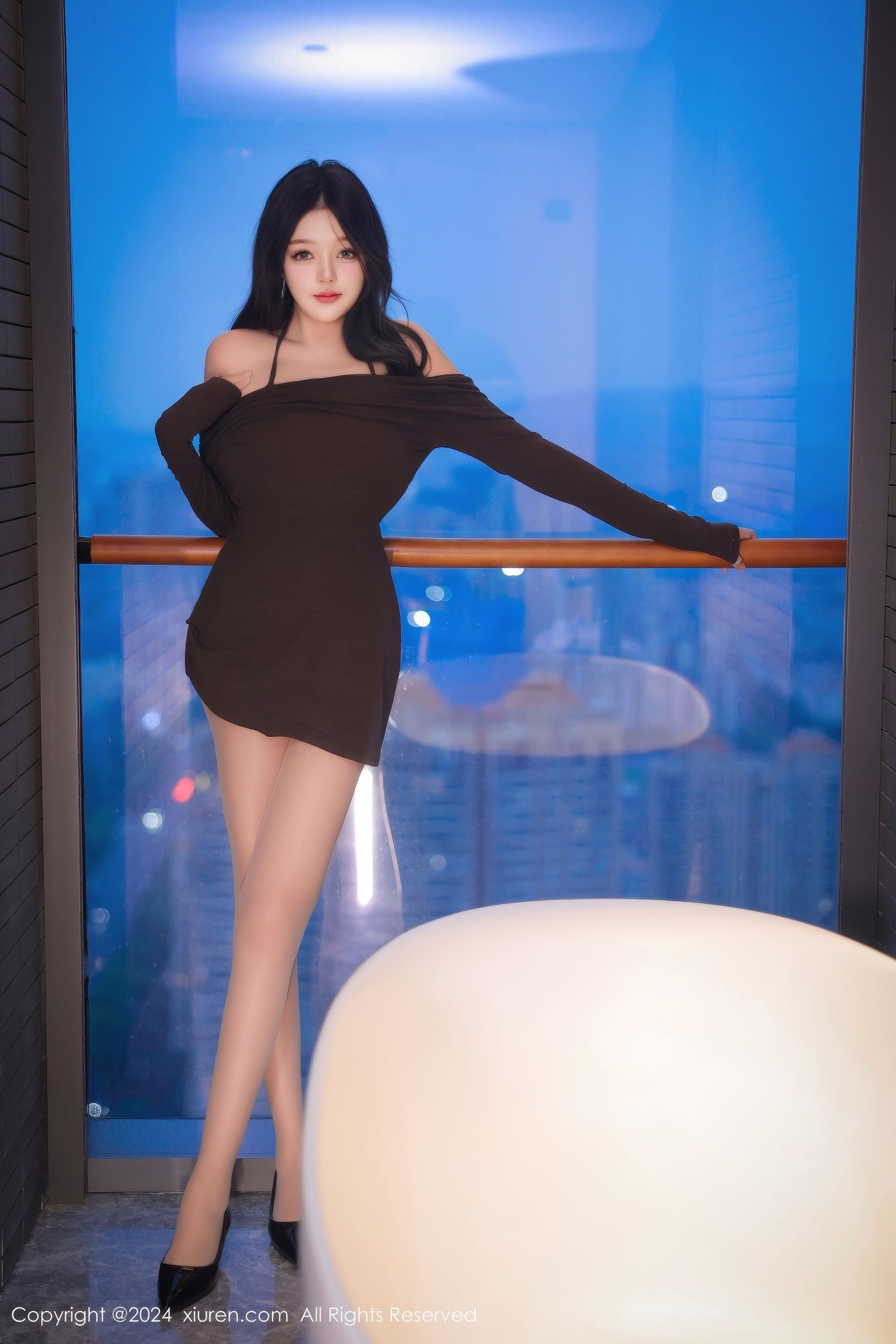 [秀人XiuRen] 2024.10.18 No.9306 柚柚小奶瓶/(80P)