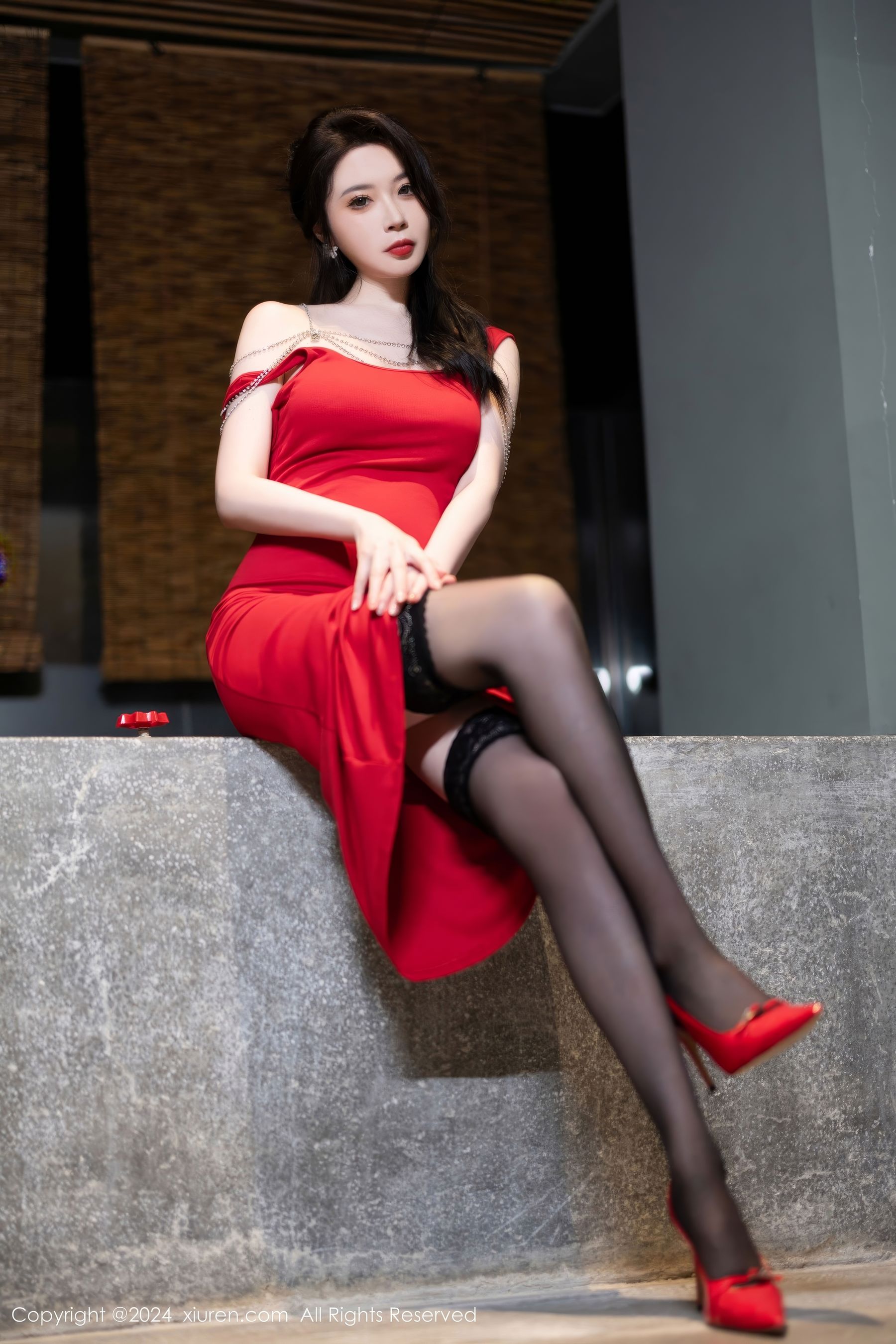 [秀人XiuRen] 2024.10.15 No.9291 梦心玥/(84P)