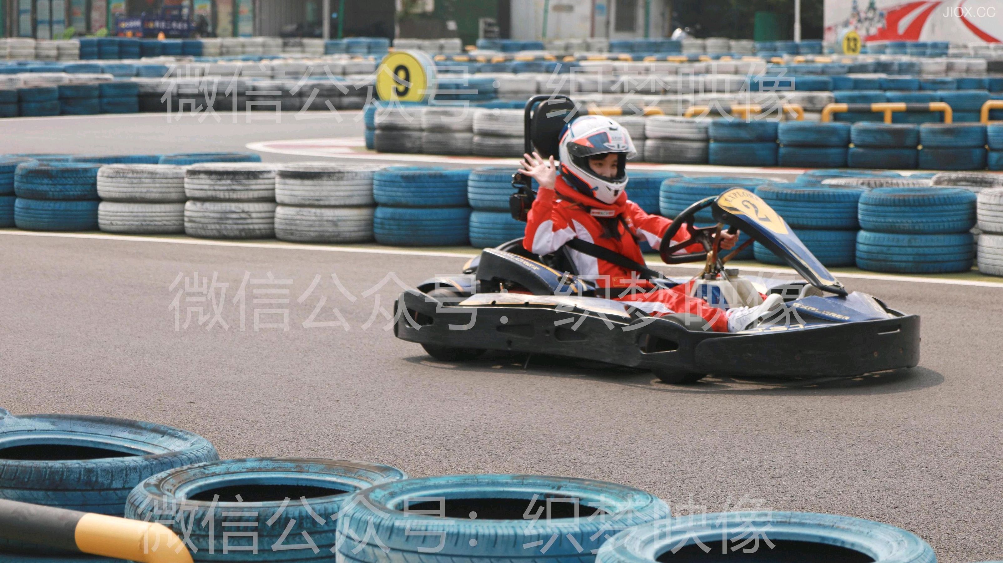 [织梦映像] 寻梦飞车/(288P)