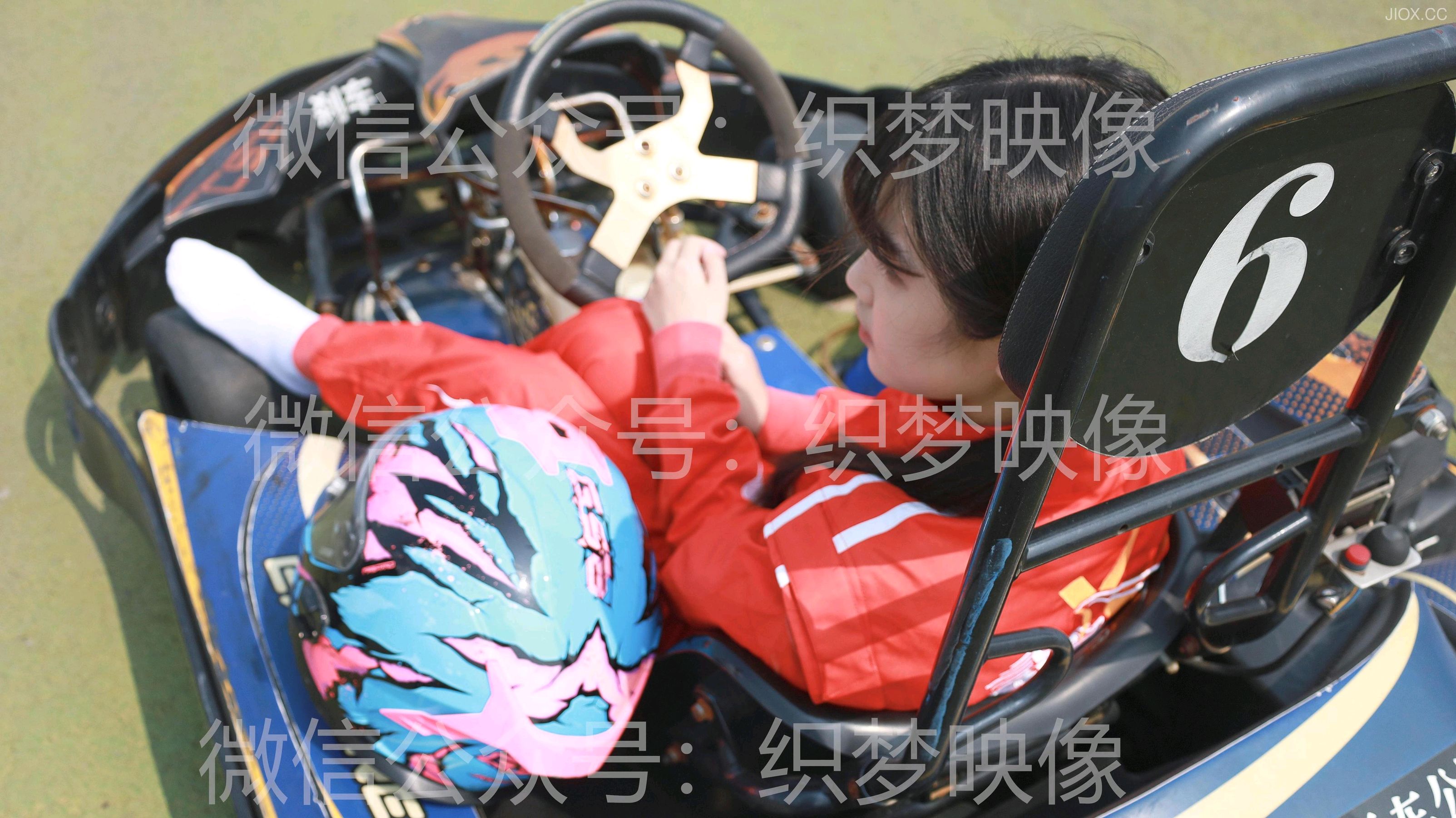 [织梦映像] 寻梦飞车/(288P)