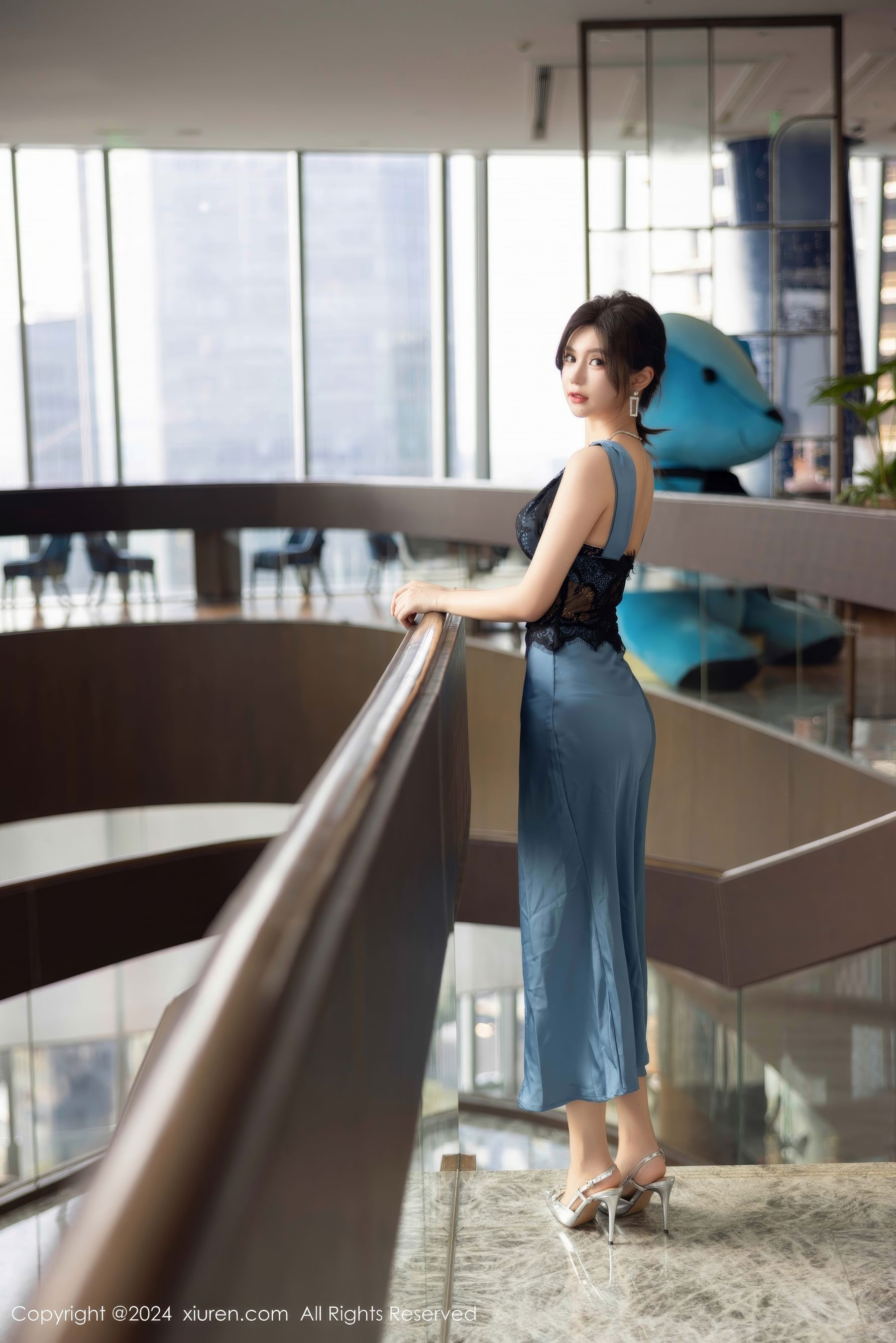 [秀人XiuRen] 2024.10.18 No.9310 绮里嘉ula/(94P)