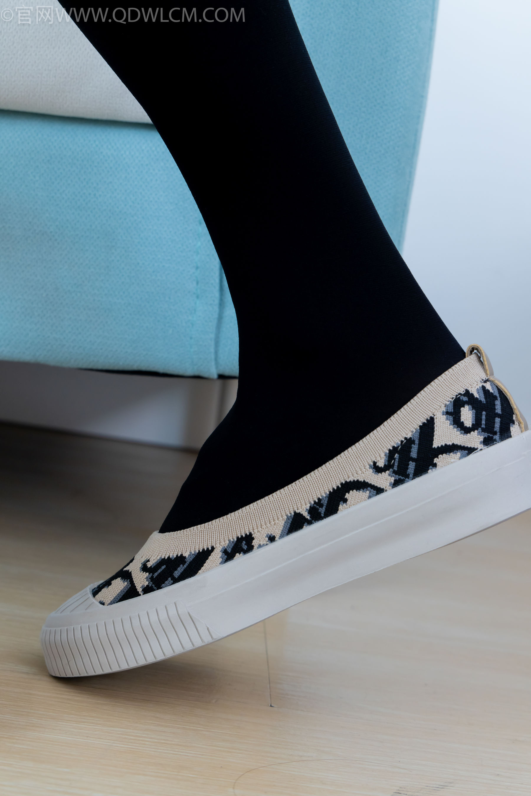 View - 物恋传媒 - Chiness Model  No.2139 茯苓 -夜月 - 图库库