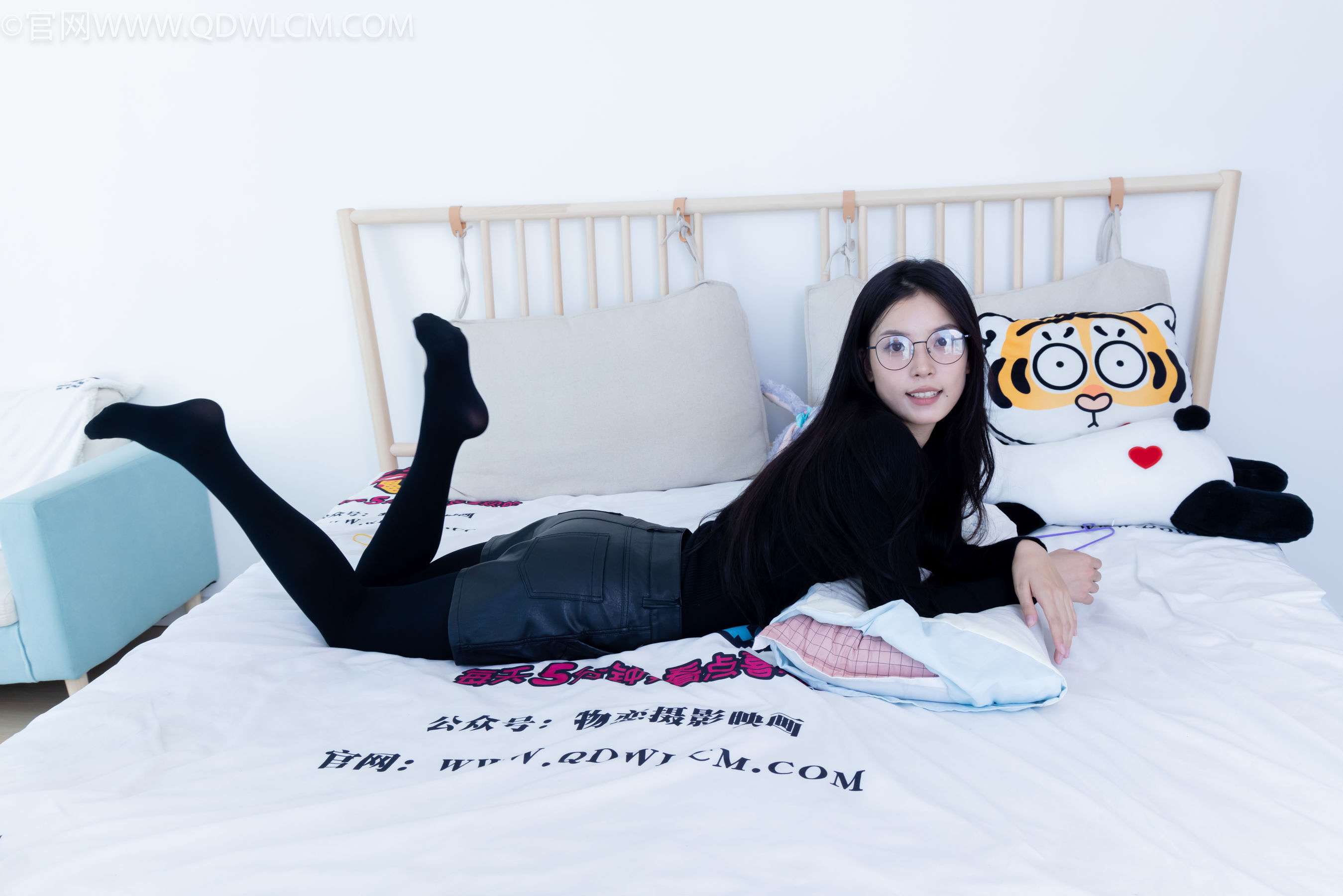 View - 物恋传媒 - Chiness Model  No.2139 茯苓 -夜月 - 图库库