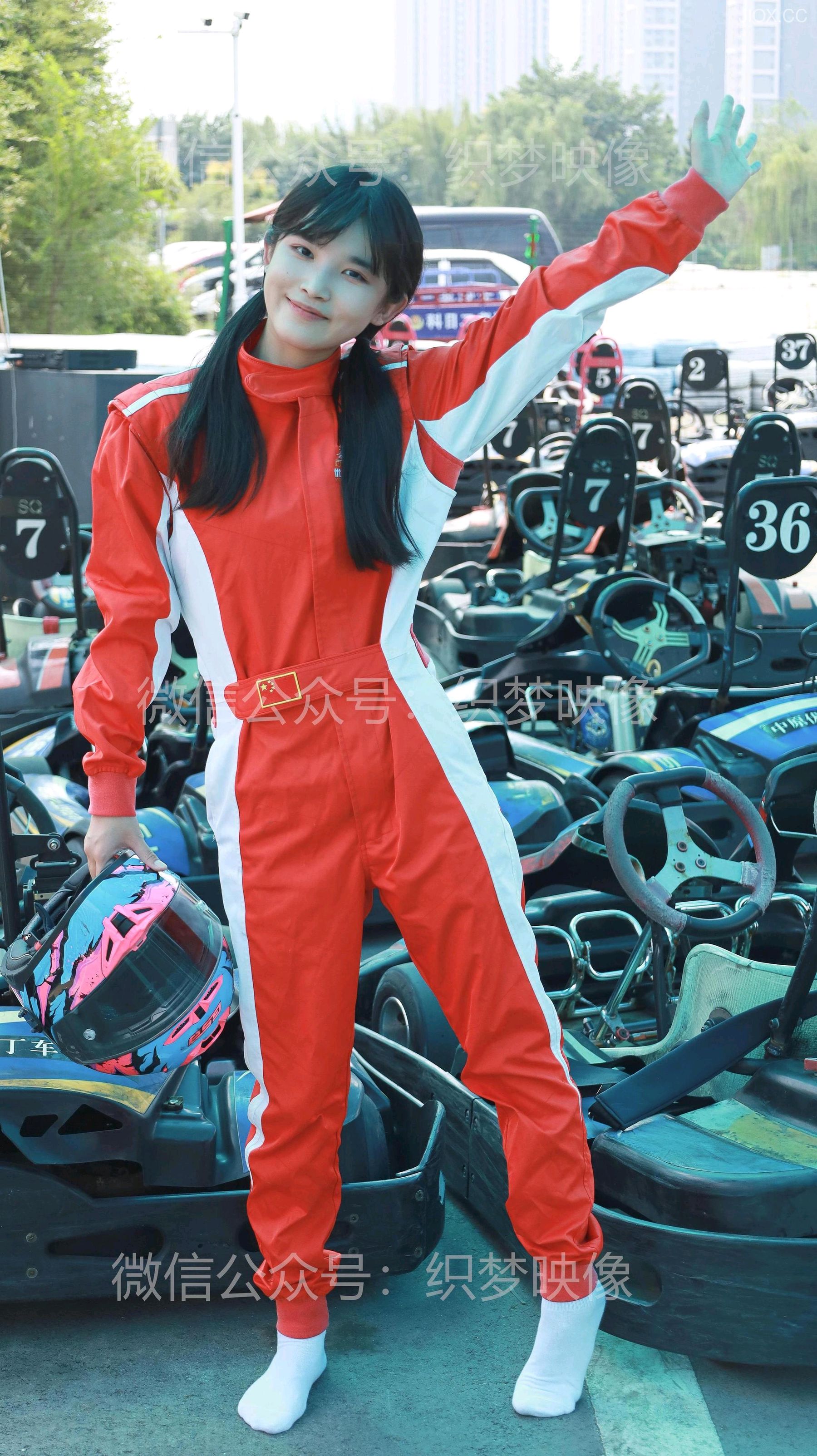 [织梦映像] 寻梦飞车/(288P)