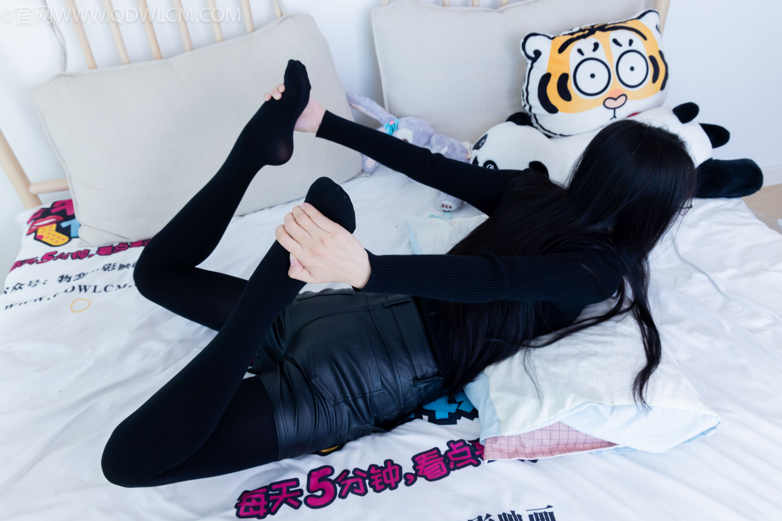 View - 物恋传媒 - Chiness Model  No.2139 茯苓 -夜月 - 图库库