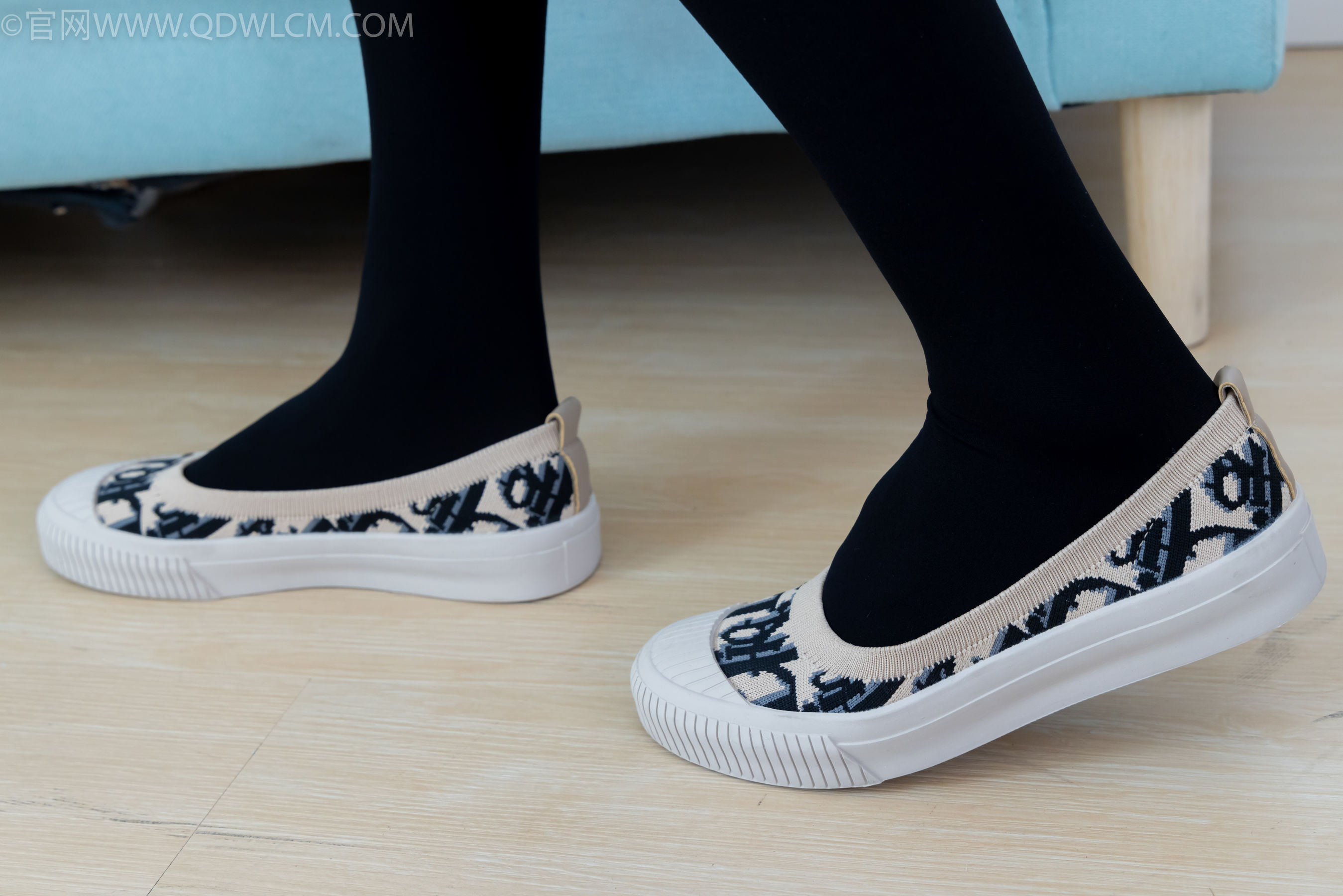 View - 物恋传媒 - Chiness Model  No.2139 茯苓 -夜月 - 图库库