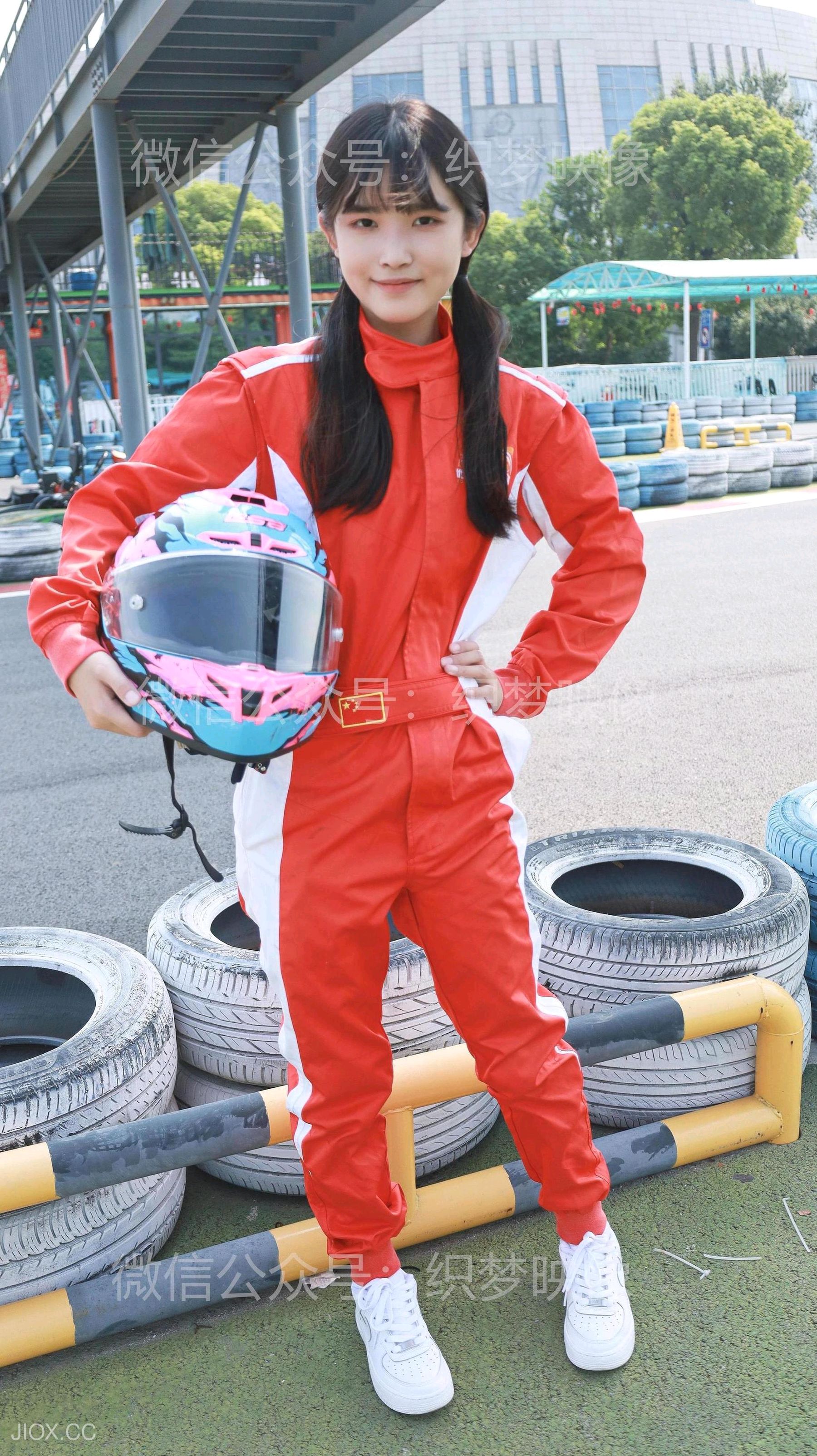 [织梦映像] 寻梦飞车/(288P)