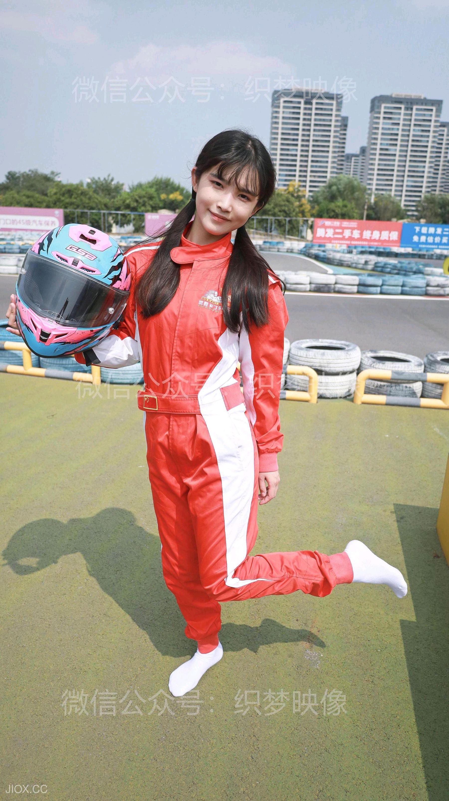 [织梦映像] 寻梦飞车/(288P)