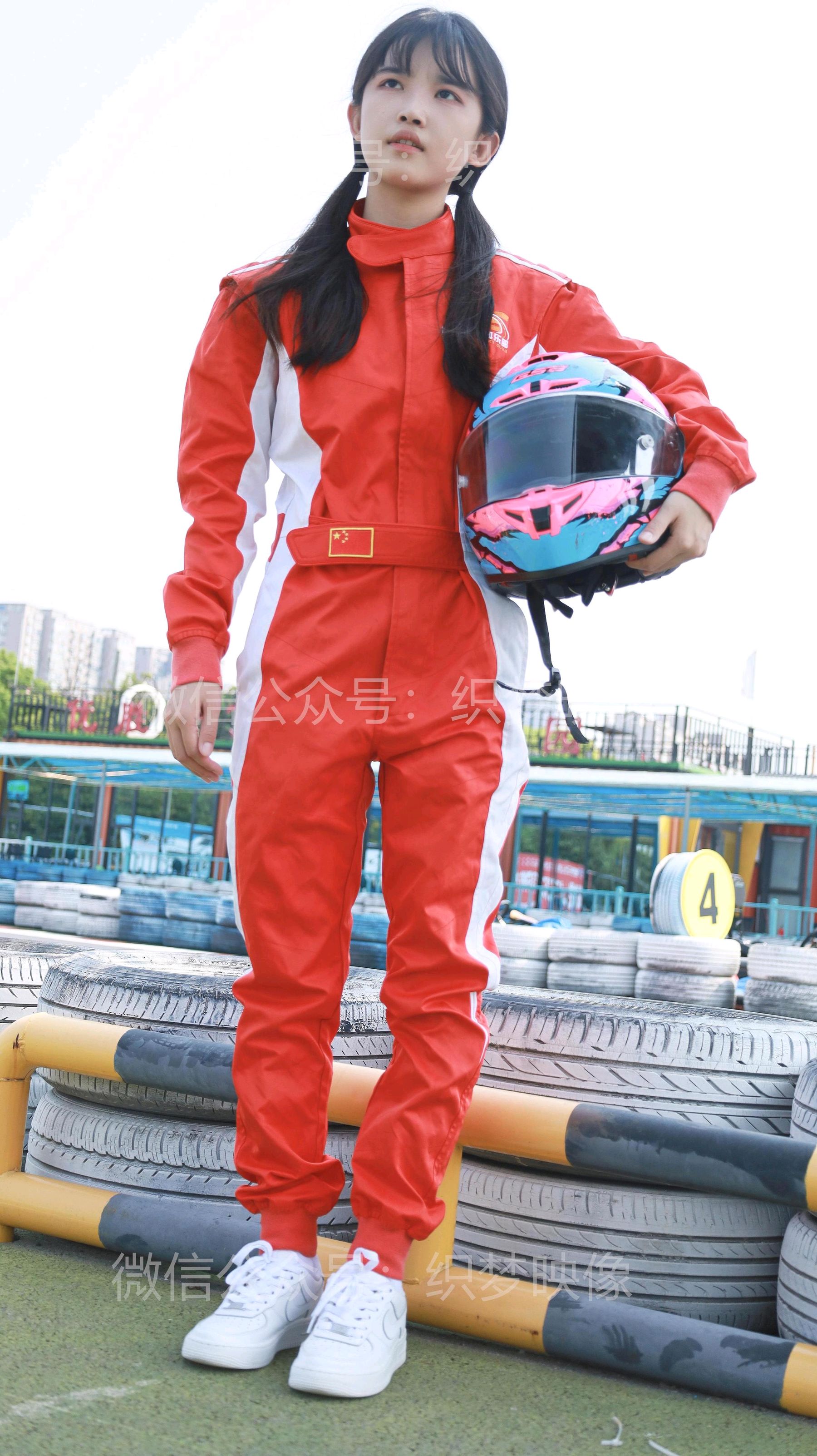 [织梦映像] 寻梦飞车/(288P)