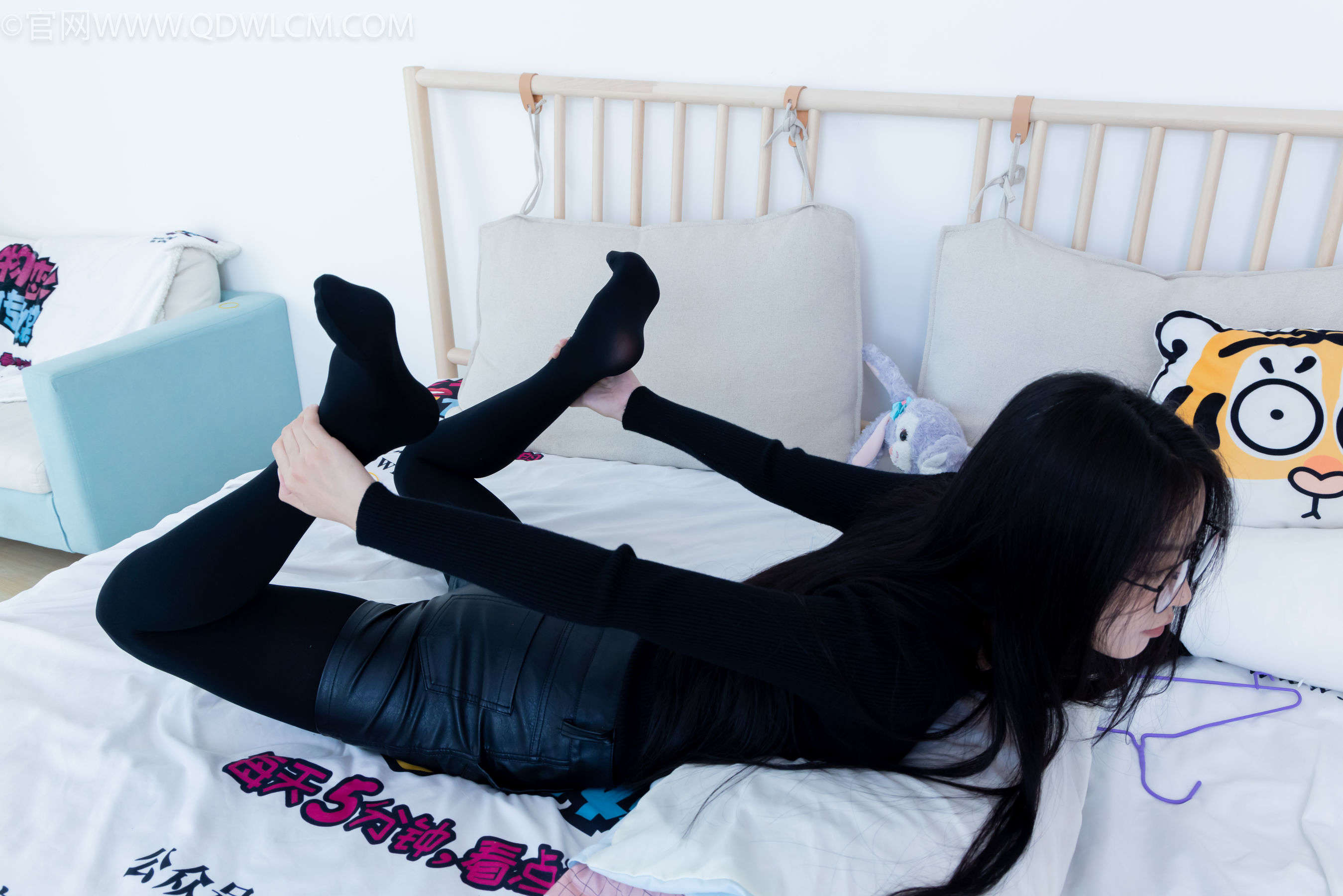 View - 物恋传媒 - Chiness Model  No.2139 茯苓 -夜月 - 图库库