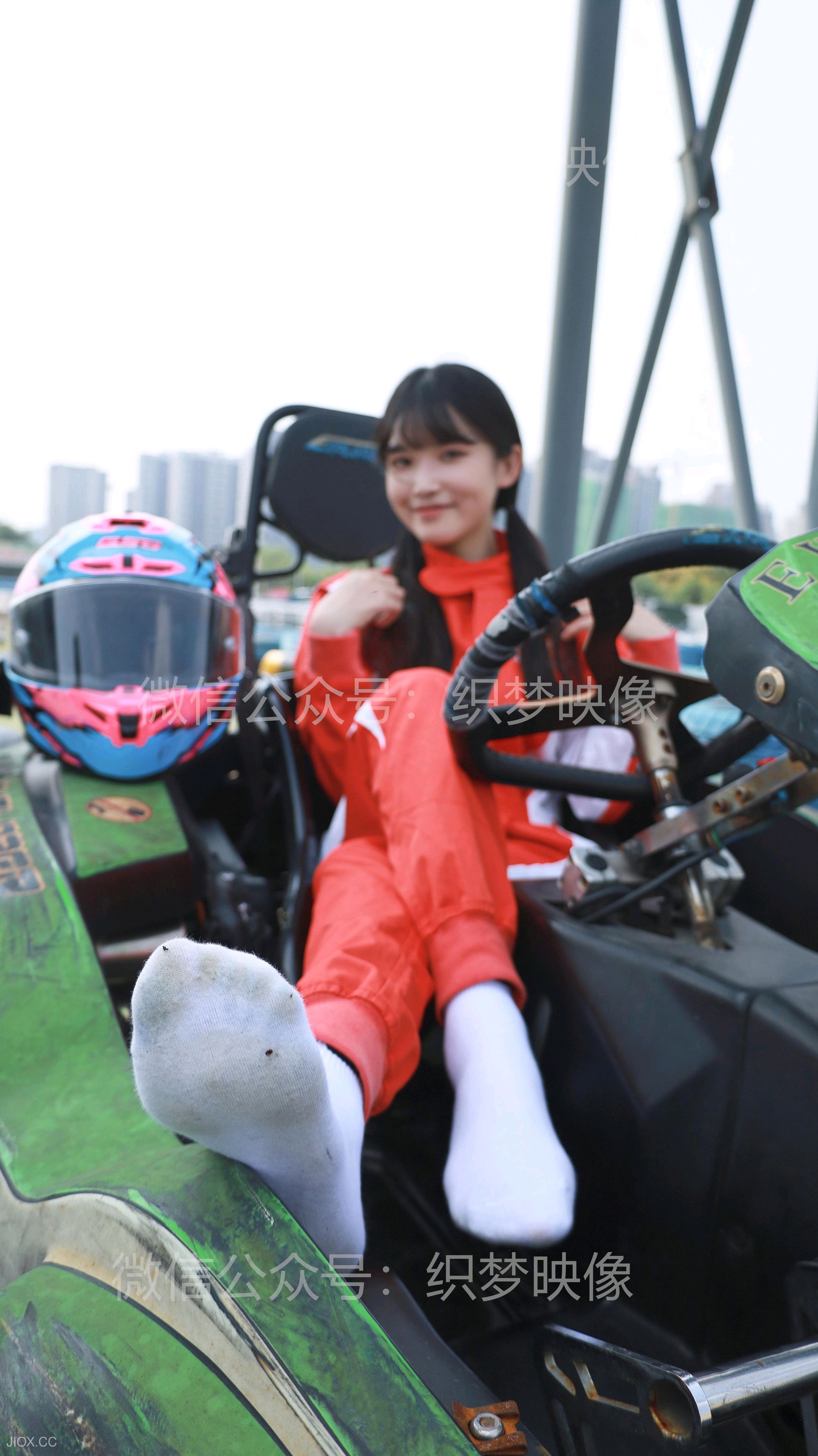 [织梦映像] 寻梦飞车/(288P)