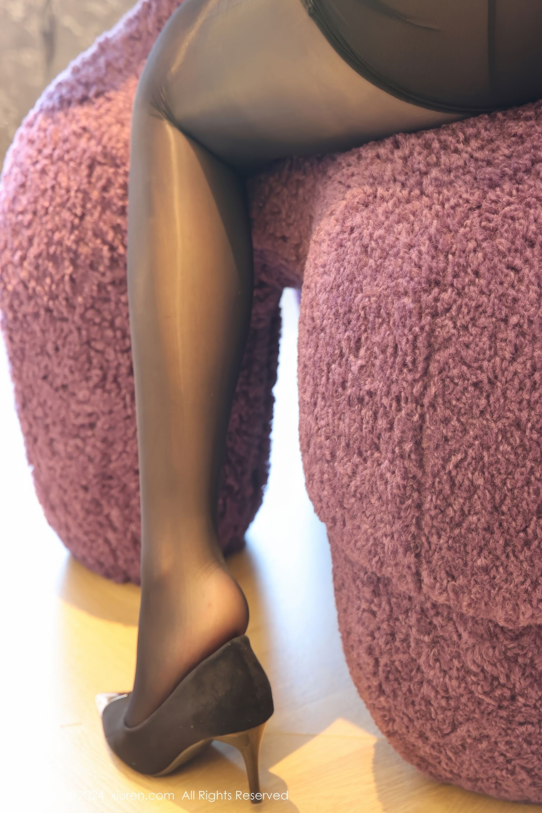 View - [XiuRen] 2024.10.25 No.9347 小薯条nienie - 图库库