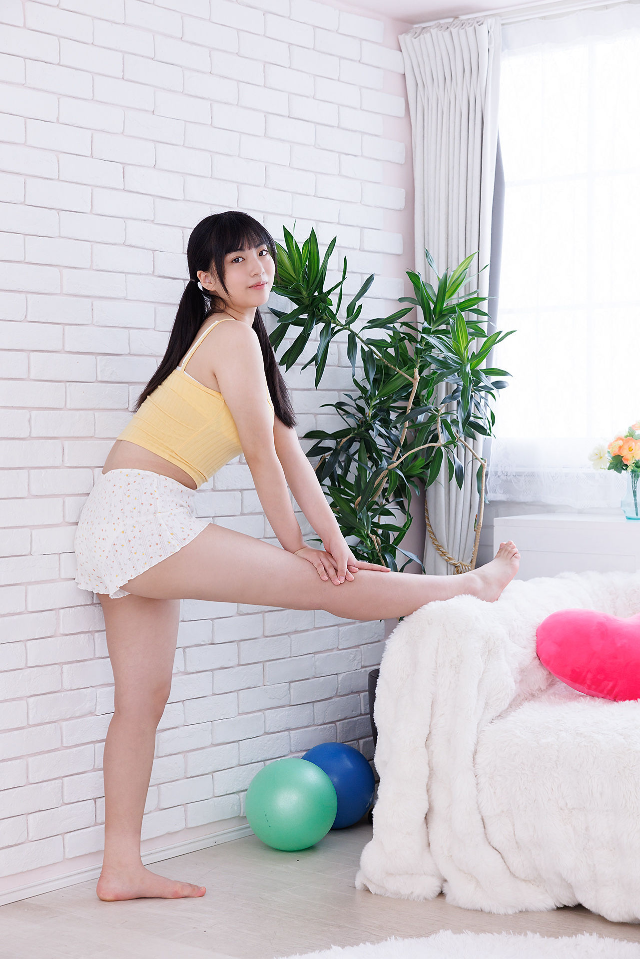 [Minisuka.tv] Maaya Obana 小花真彩 - Regular Gallery Set 6.03/(35P)