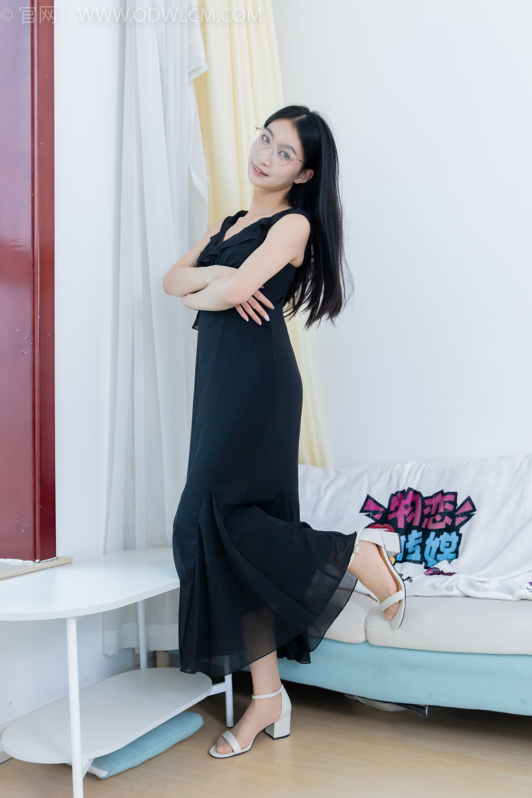 物恋传媒 No.2215 小影 - 躲进月色/(150P)