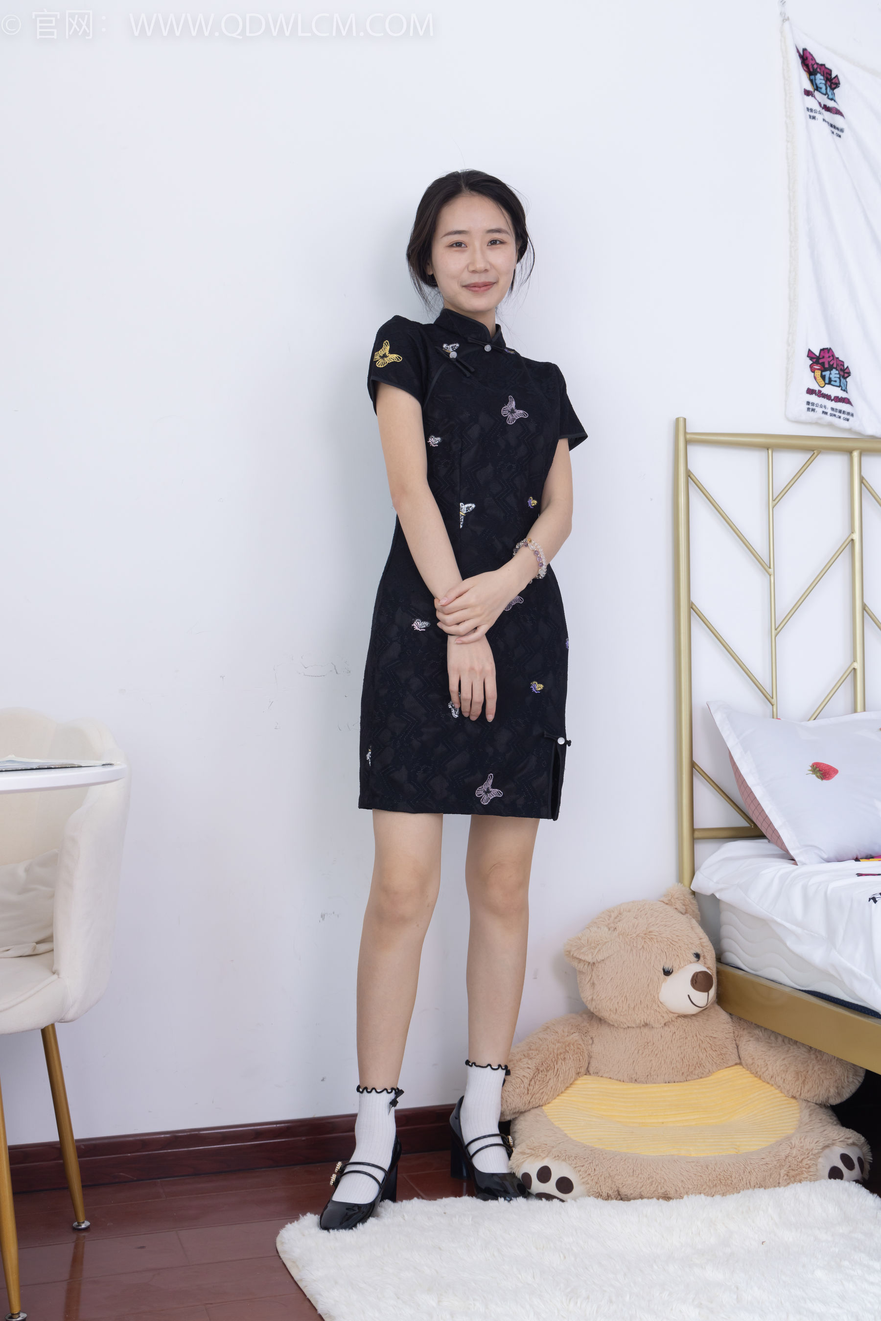 物恋传媒 No.2213 菜菜 - 烟花短暂/(203P)