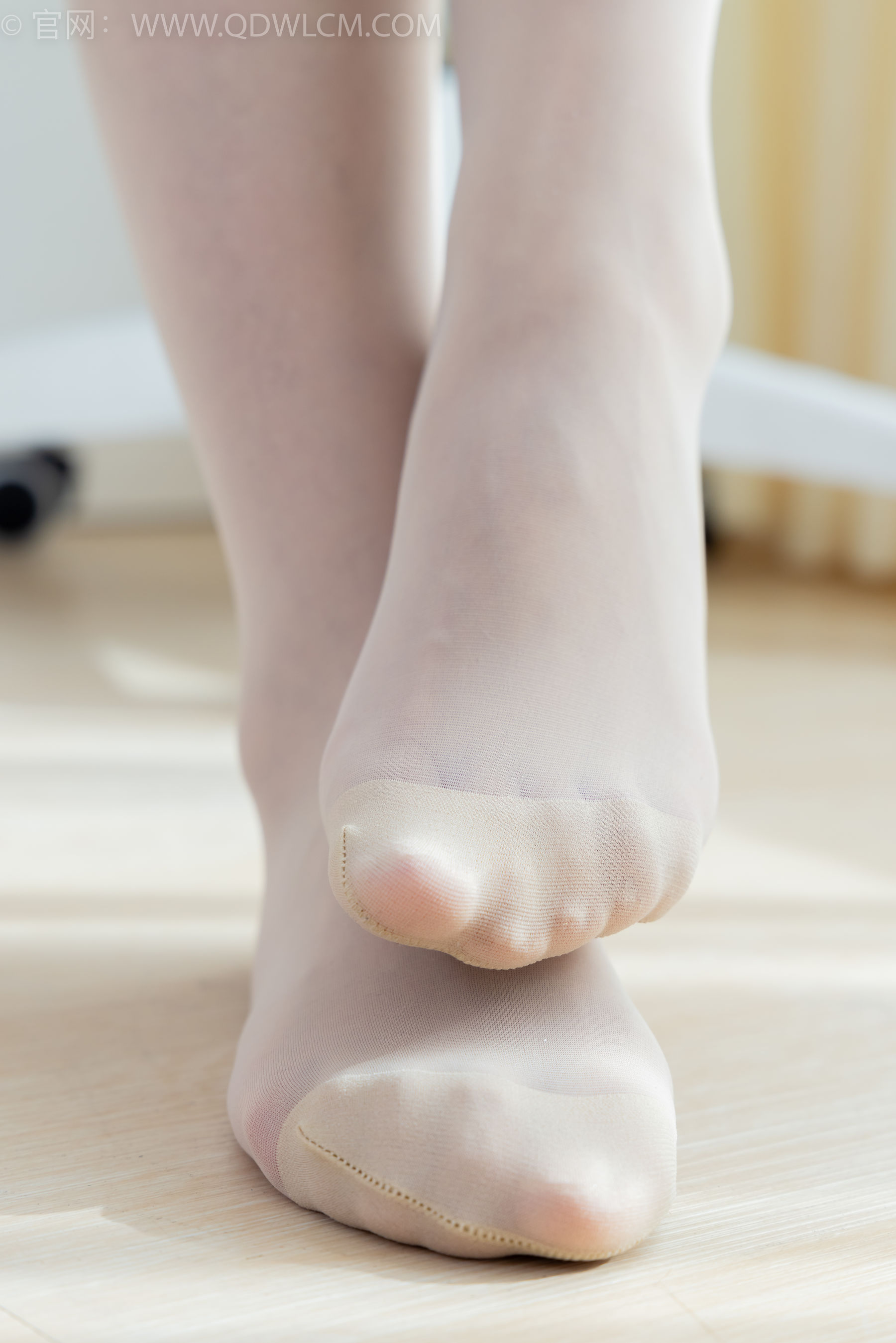 物恋传媒 No.2214 铃铛 - 发如雪/(150P)