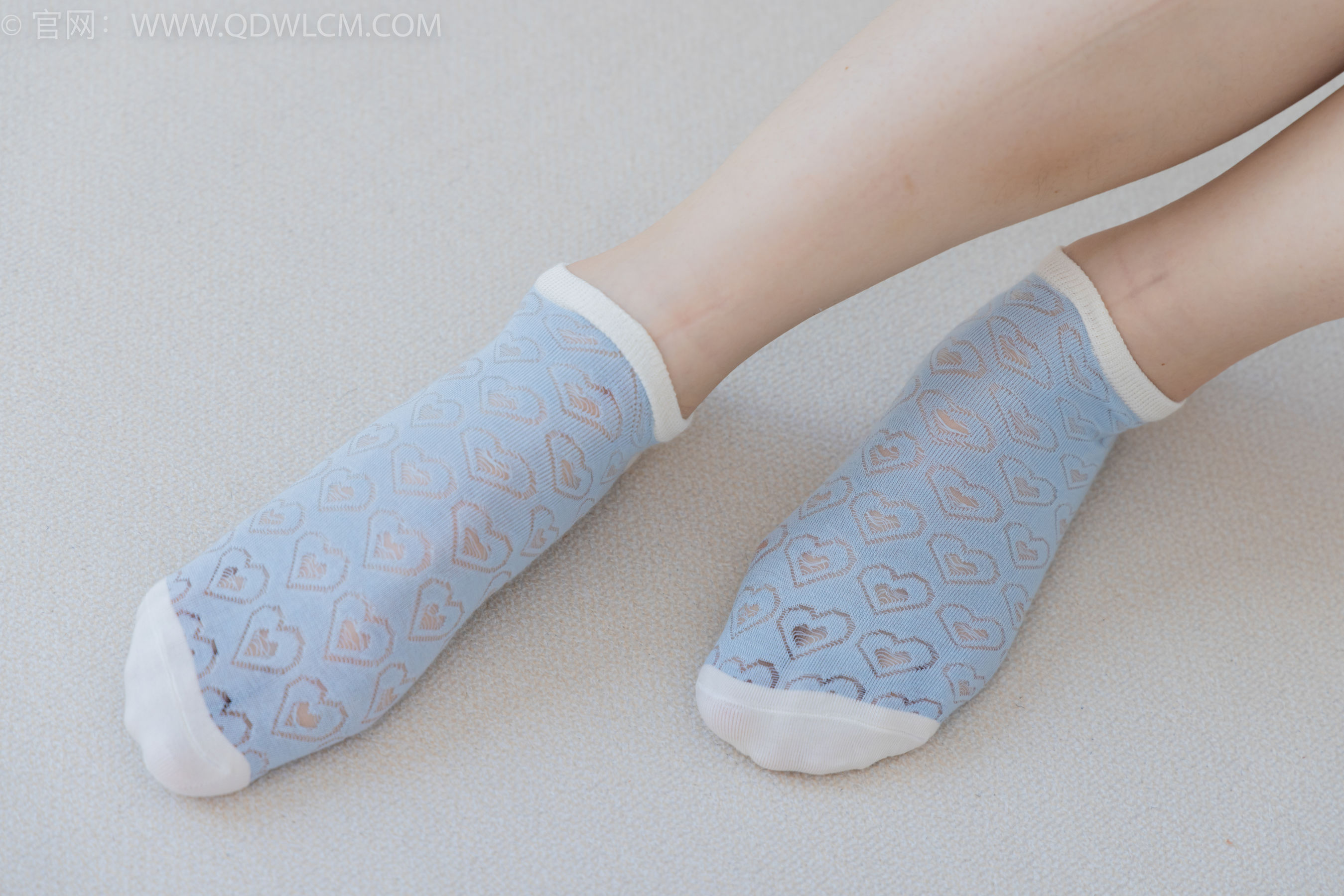 物恋传媒 No.2207 青柠 - 火红的夕阳/(180P)