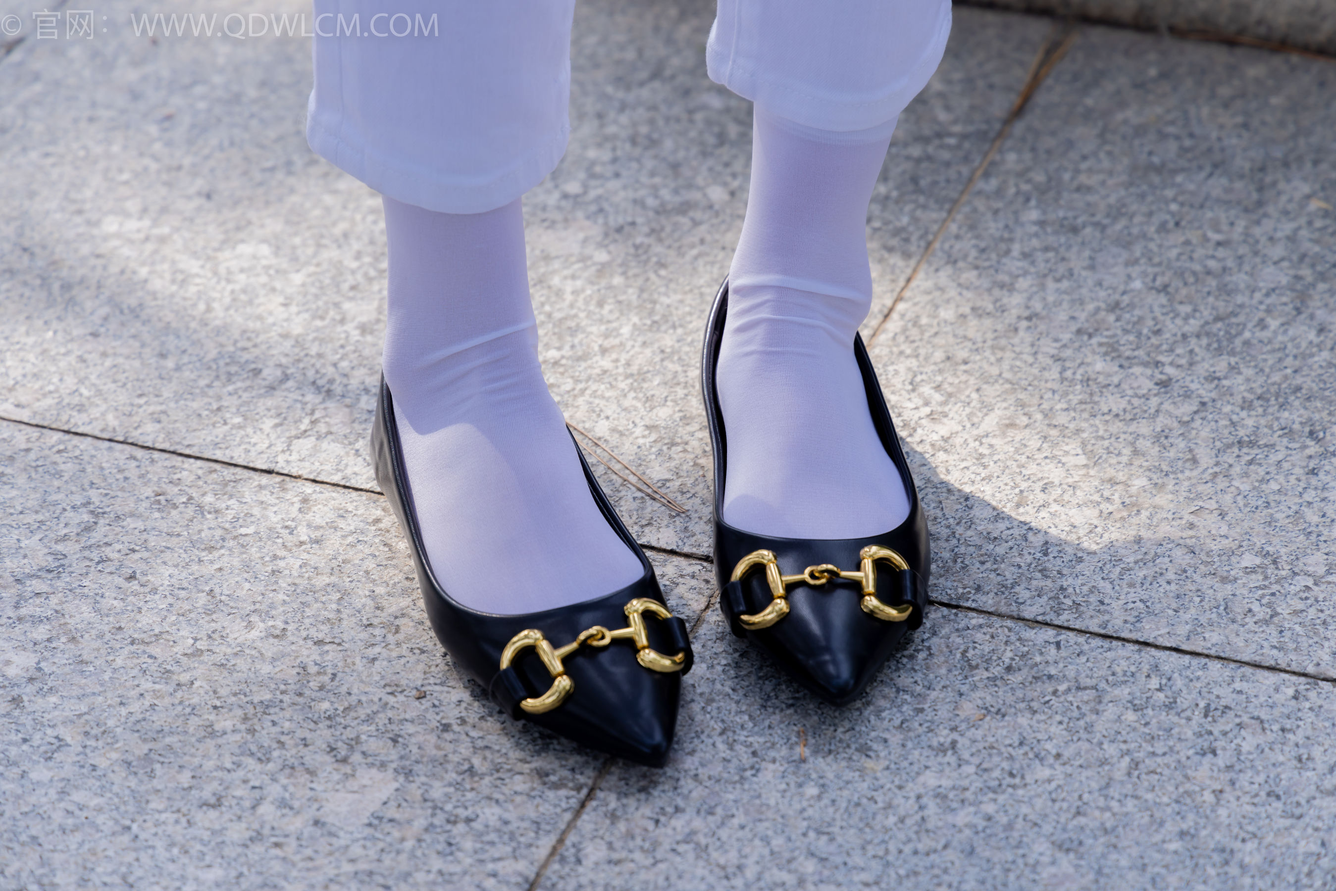 物恋传媒 No.2209 恬恬 - 久违的出游/(250P)