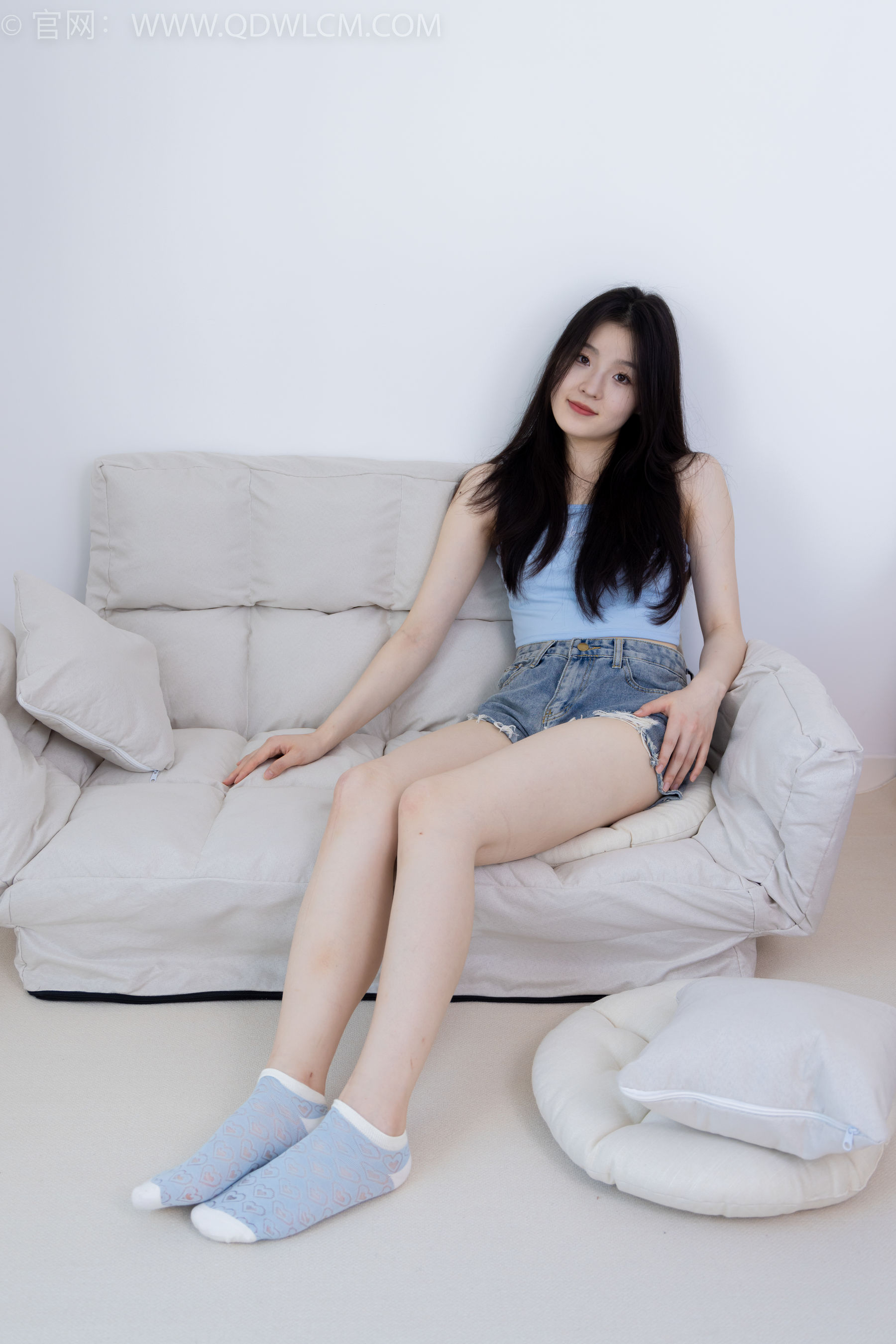 物恋传媒 No.2207 青柠 - 火红的夕阳/(180P)