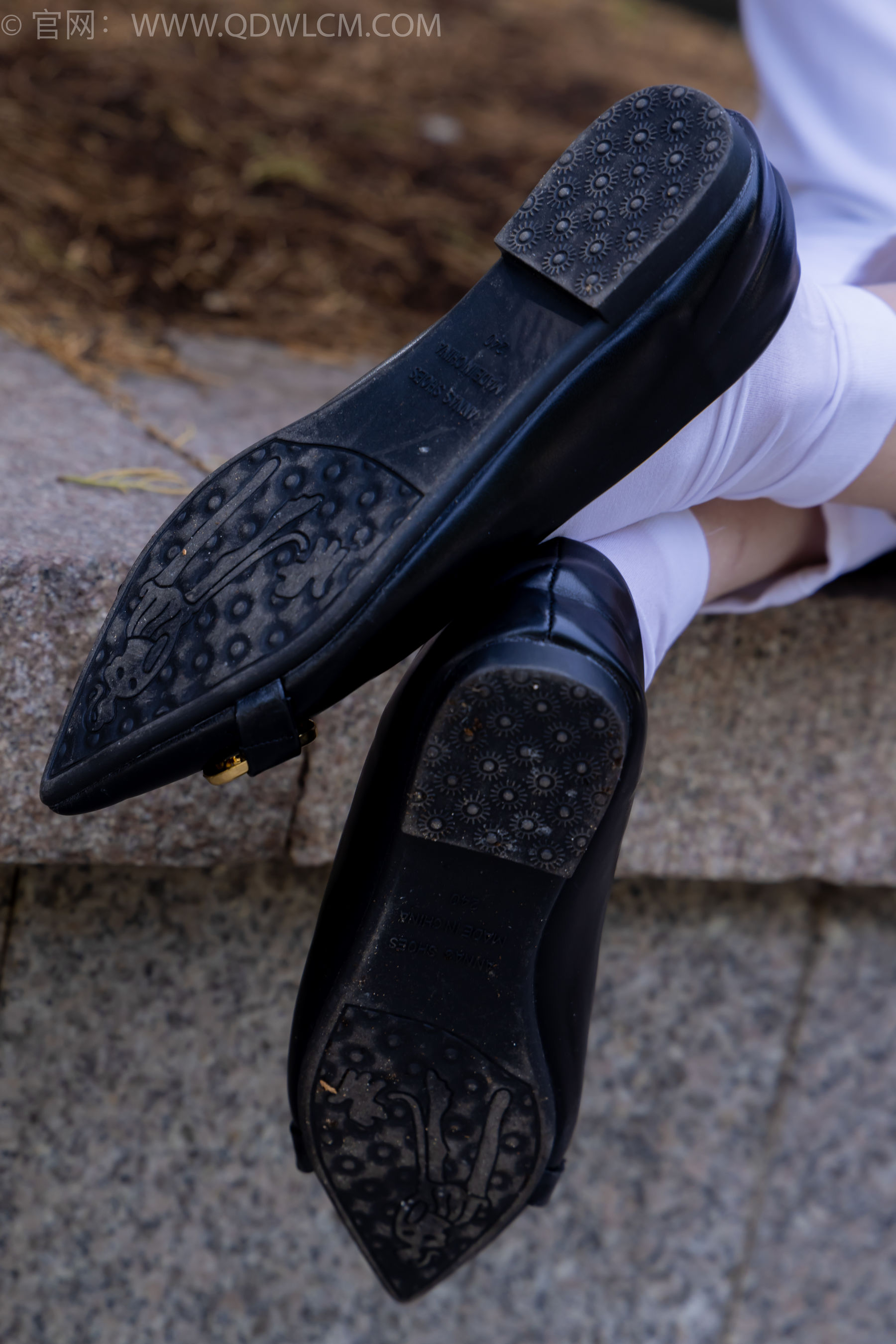 物恋传媒 No.2209 恬恬 - 久违的出游/(250P)