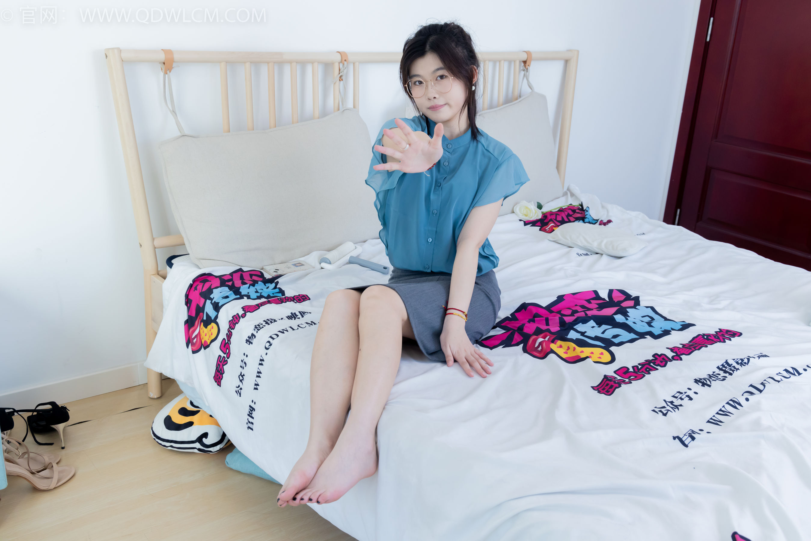 物恋传媒 No.2205 樱桃 - 东霜不会迟到/(150P)