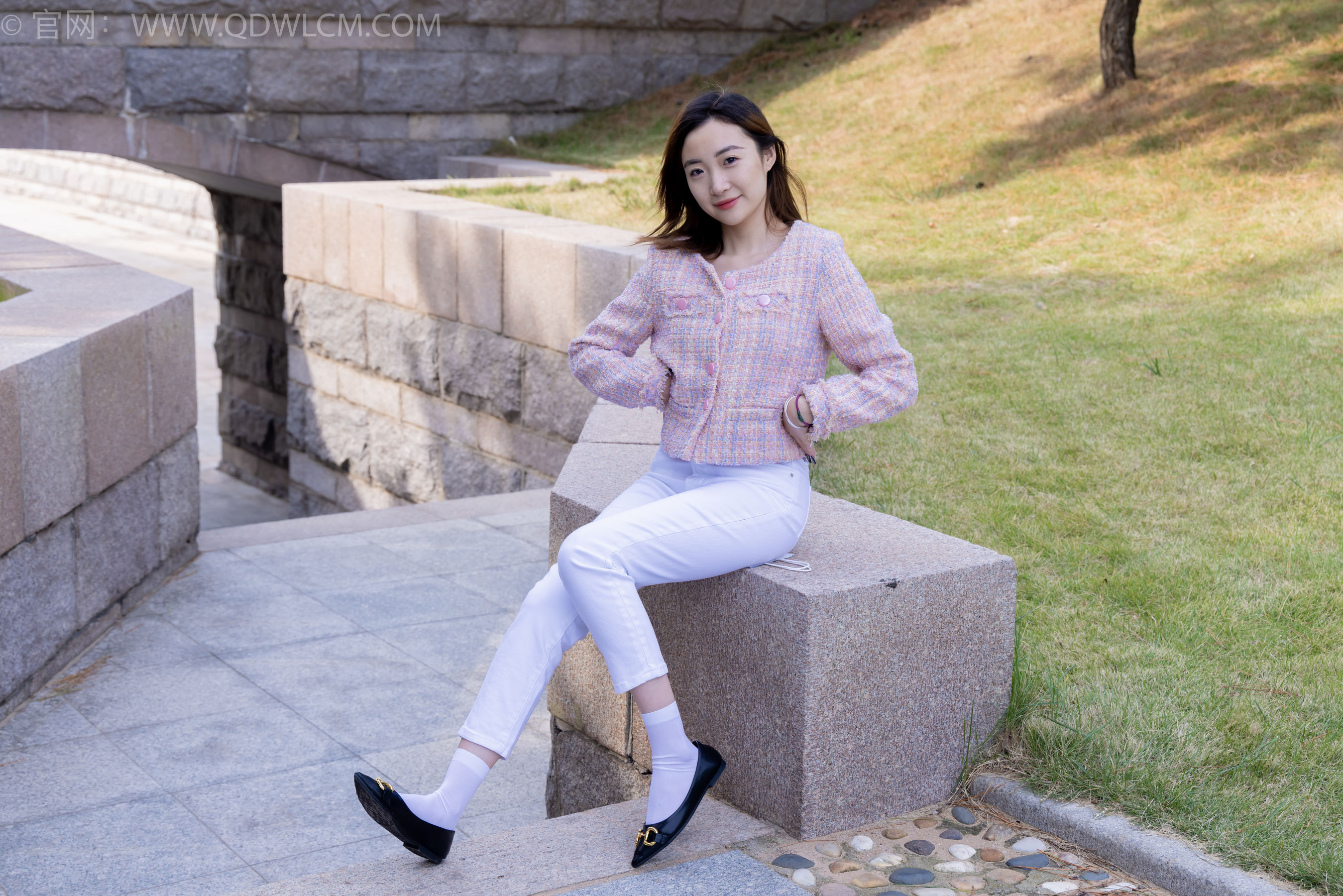 物恋传媒 No.2209 恬恬 - 久违的出游/(250P)