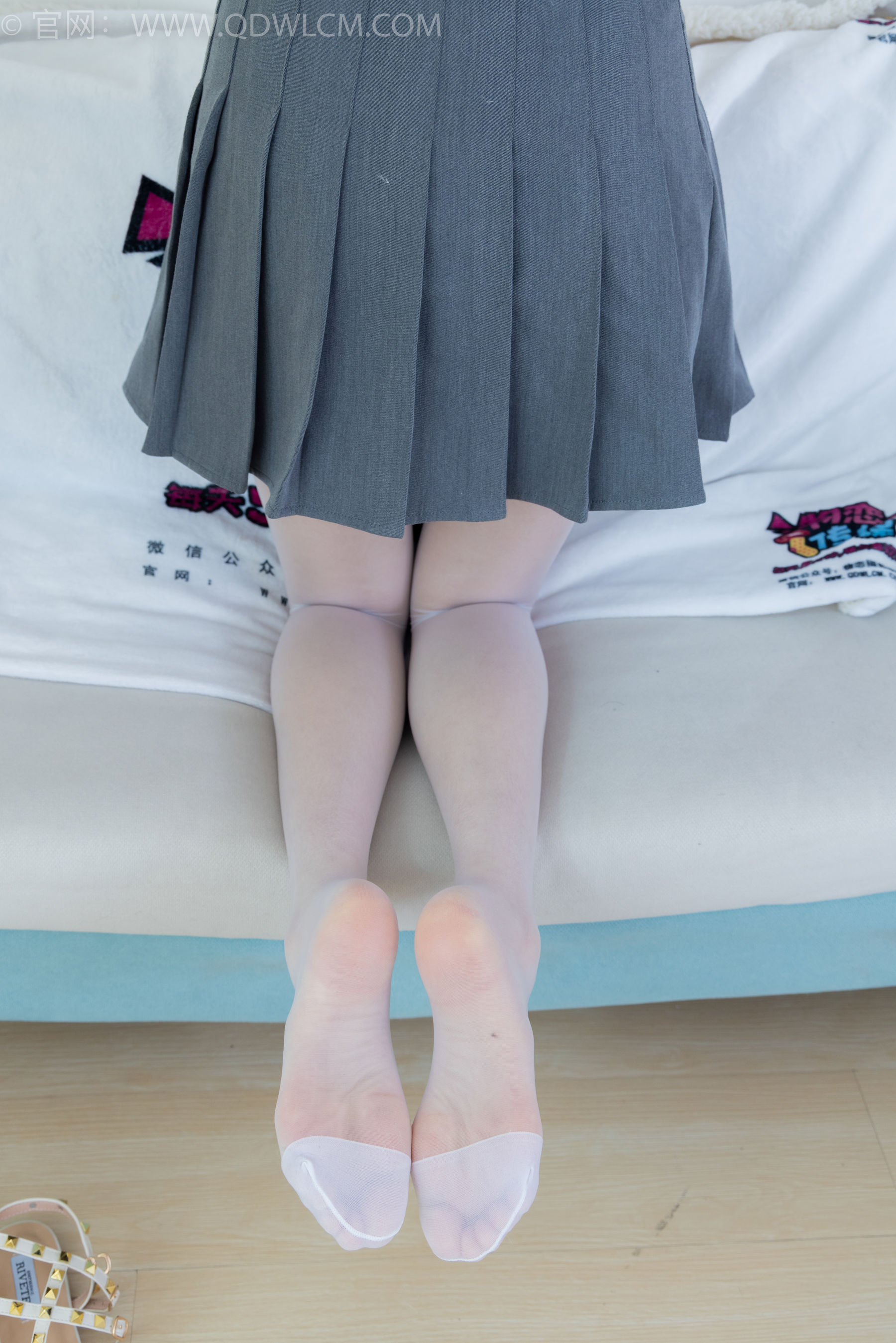 物恋传媒 No.2196 茯苓 - 光影交错/(198P)