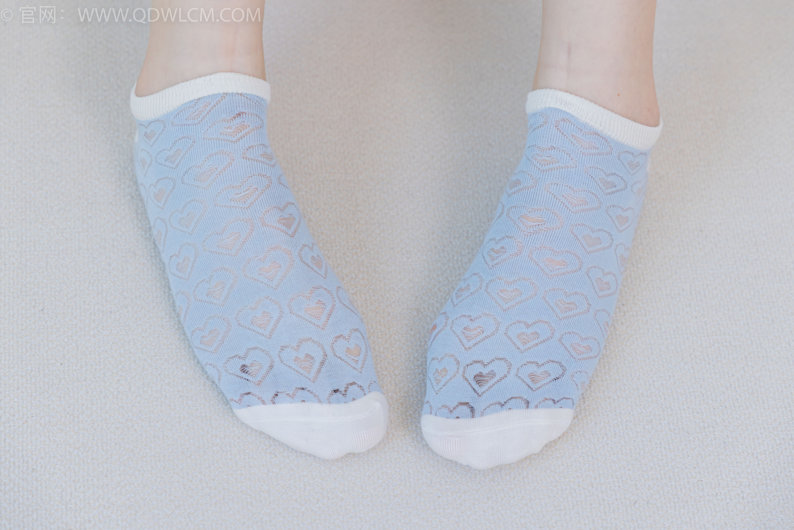 物恋传媒 No.2207 青柠 - 火红的夕阳/(180P)