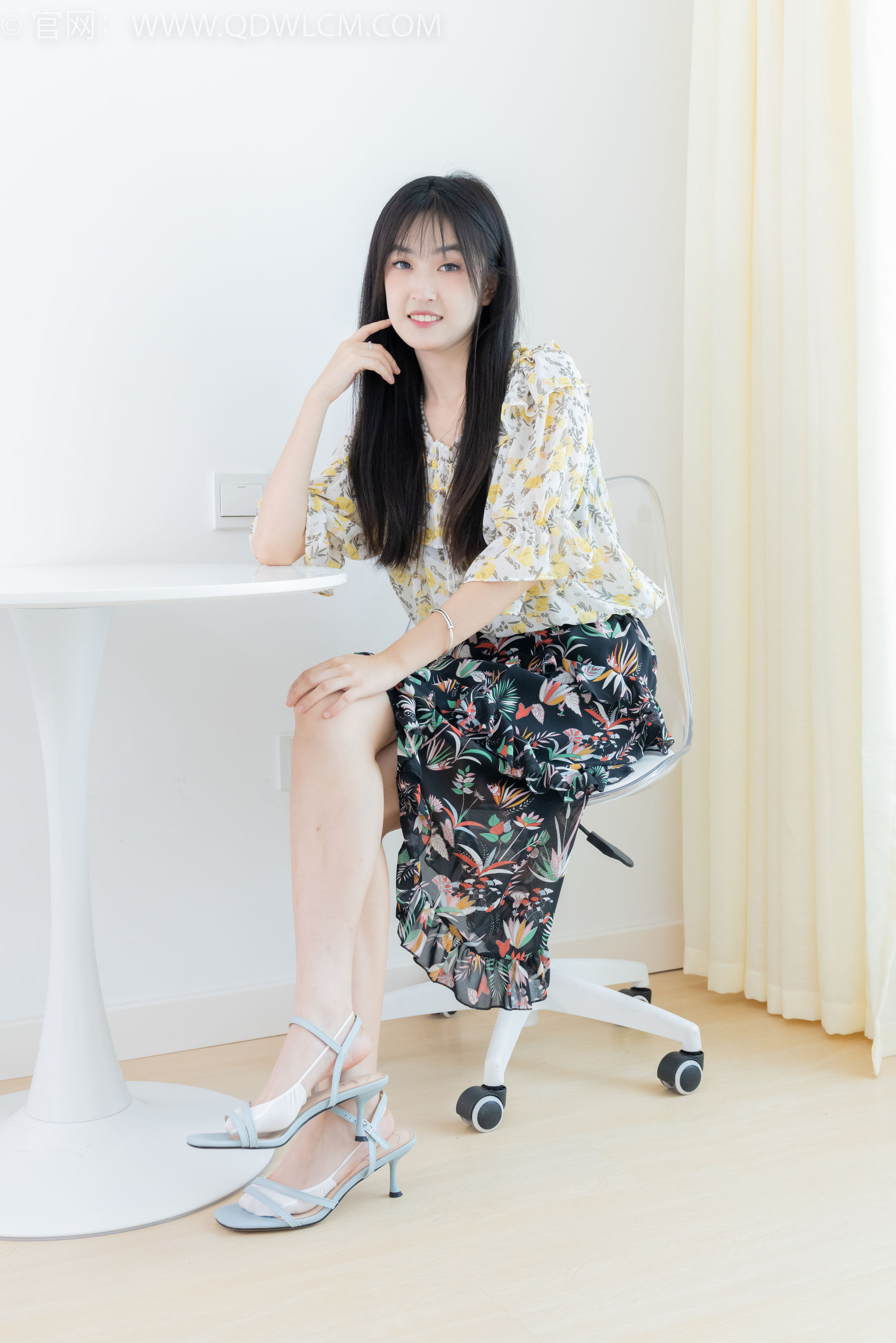 物恋传媒 No.2200 嘉木 - 圈圈年轮/(170P)