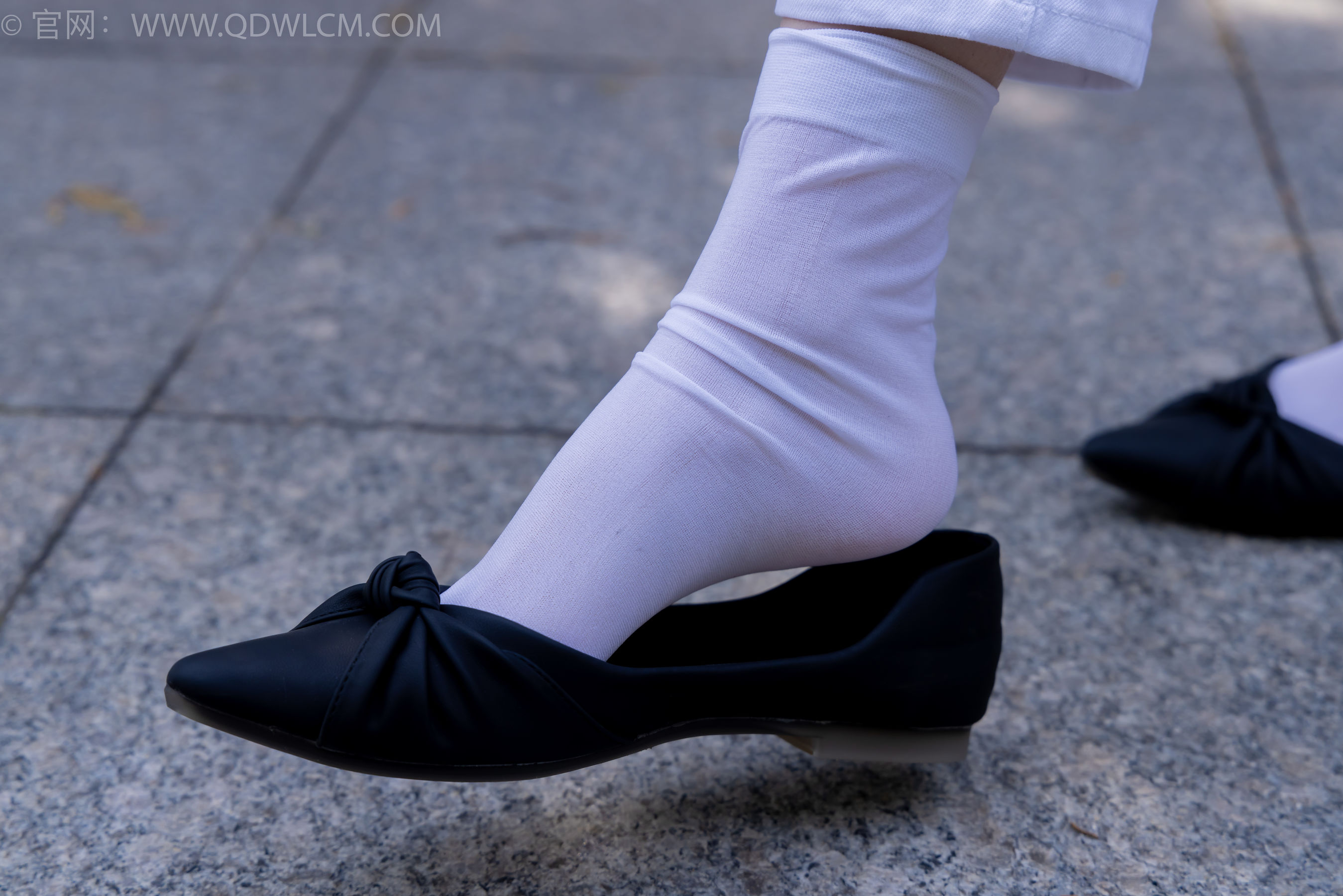 物恋传媒 No.2209 恬恬 - 久违的出游/(250P)