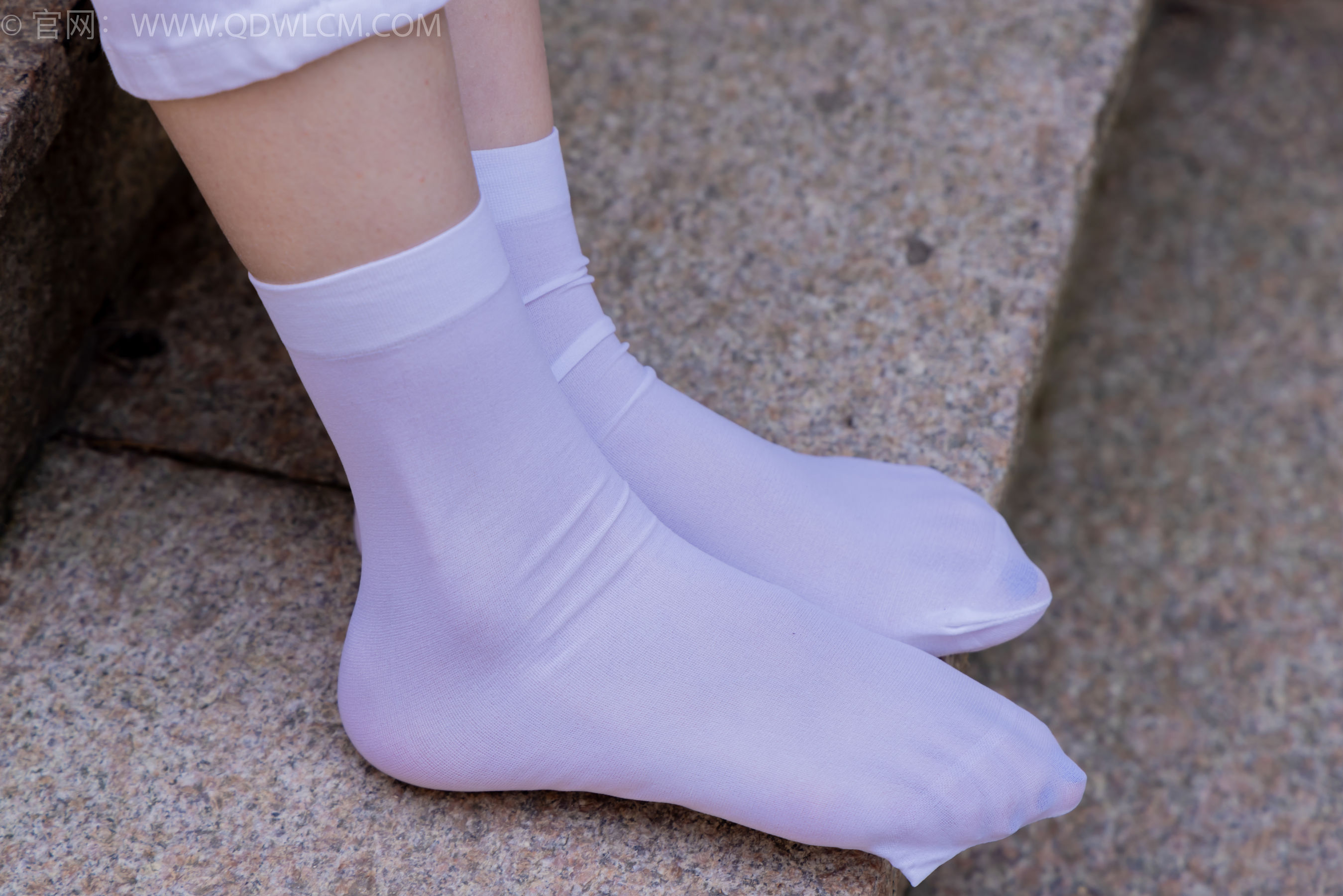 物恋传媒 No.2209 恬恬 - 久违的出游/(250P)