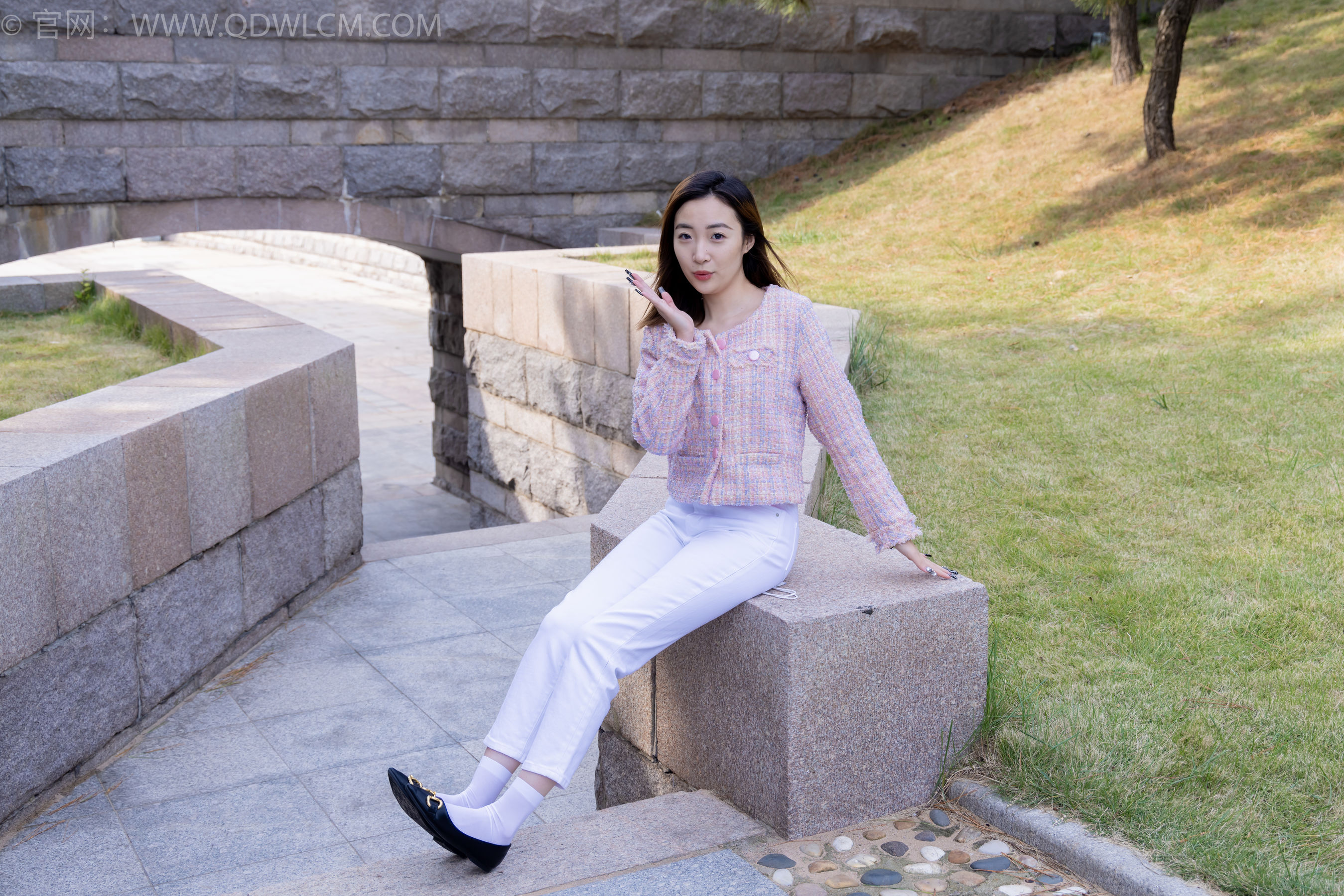 物恋传媒 No.2209 恬恬 - 久违的出游/(250P)