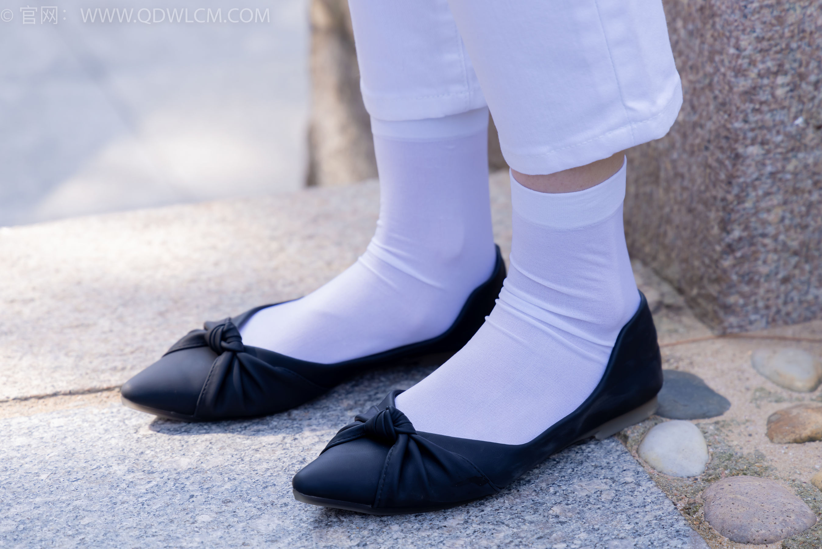 物恋传媒 No.2209 恬恬 - 久违的出游/(250P)