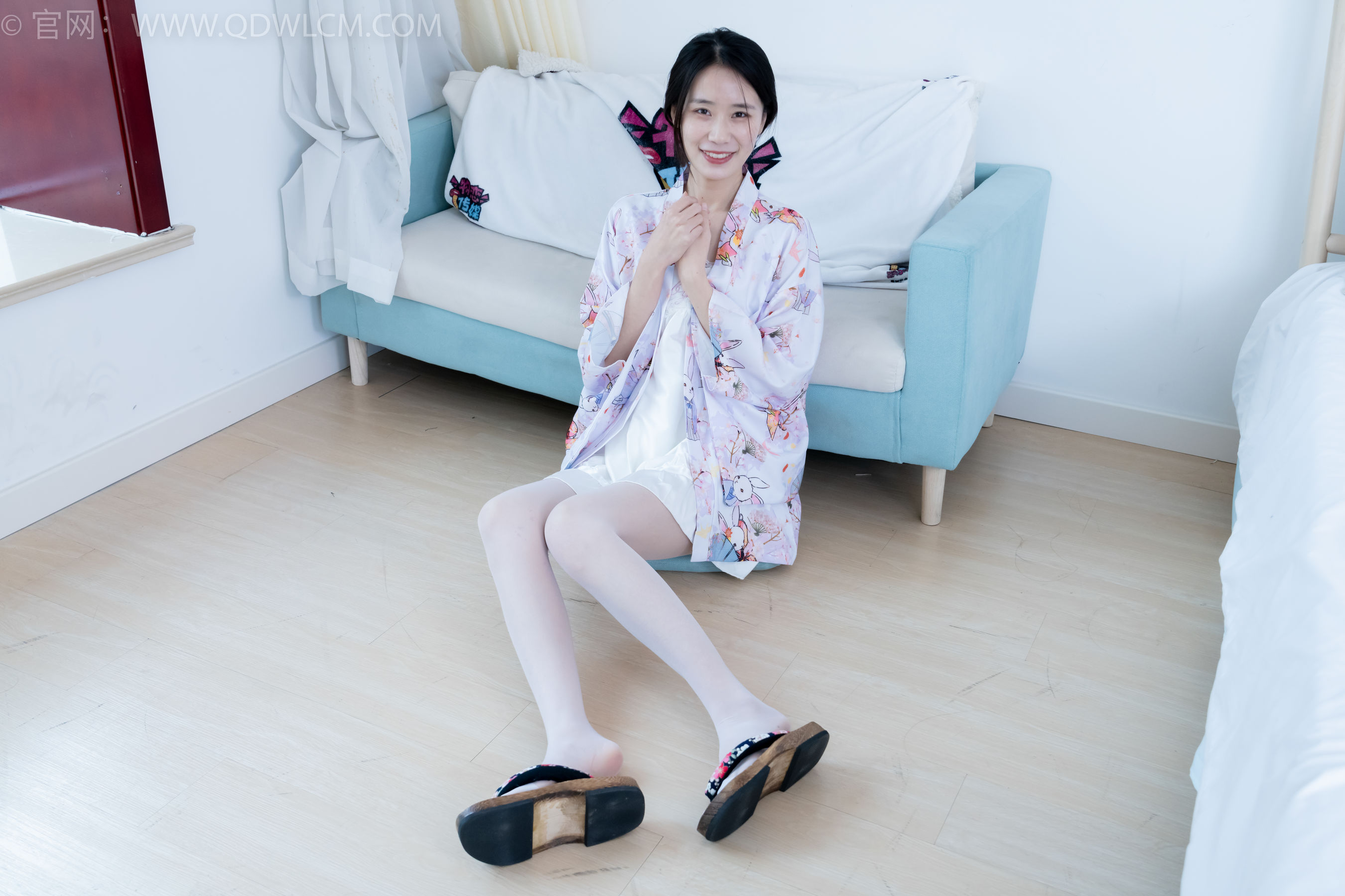 物恋传媒 No.2198 菜菜 - 手中的沙/(230P)