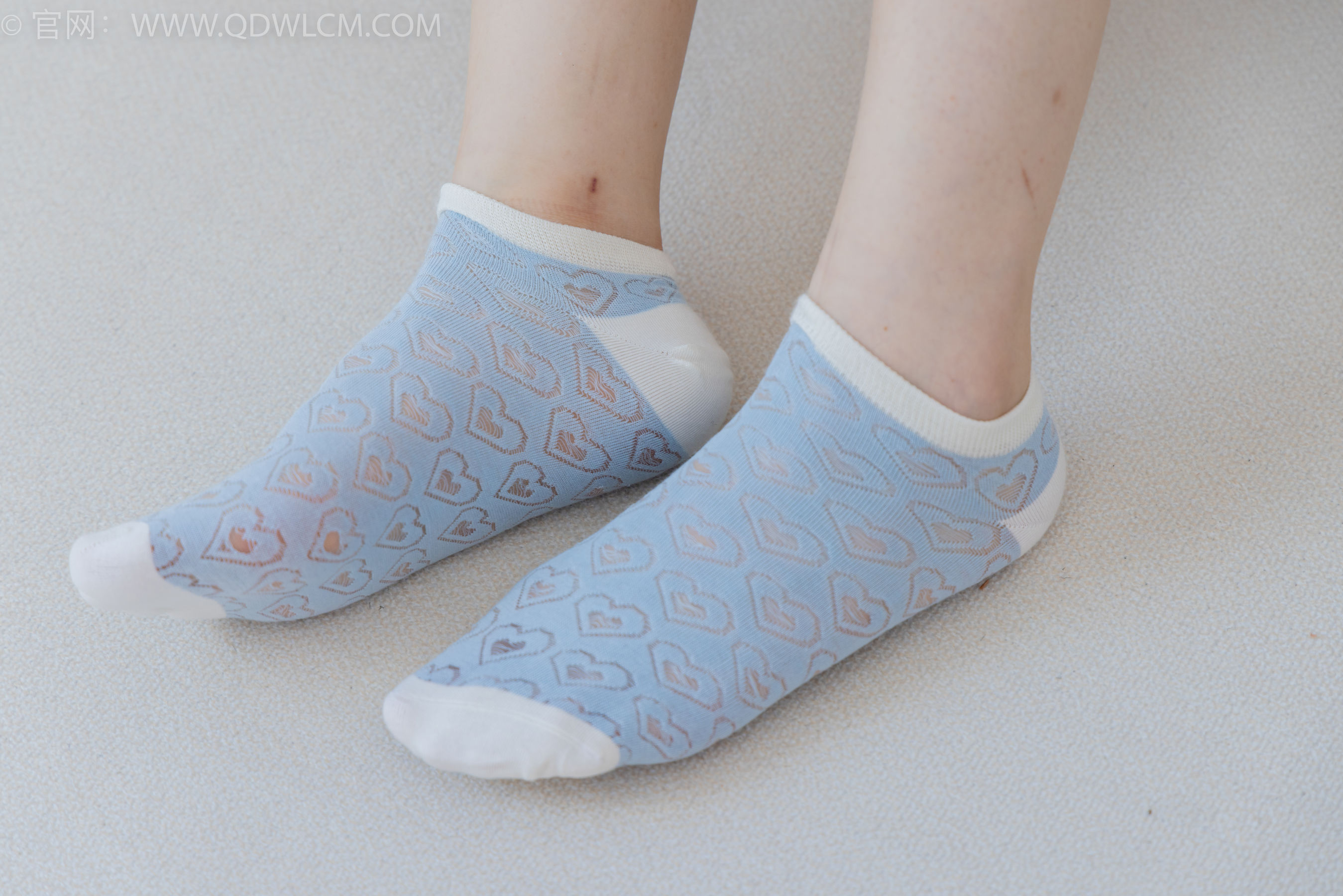 物恋传媒 No.2207 青柠 - 火红的夕阳/(180P)