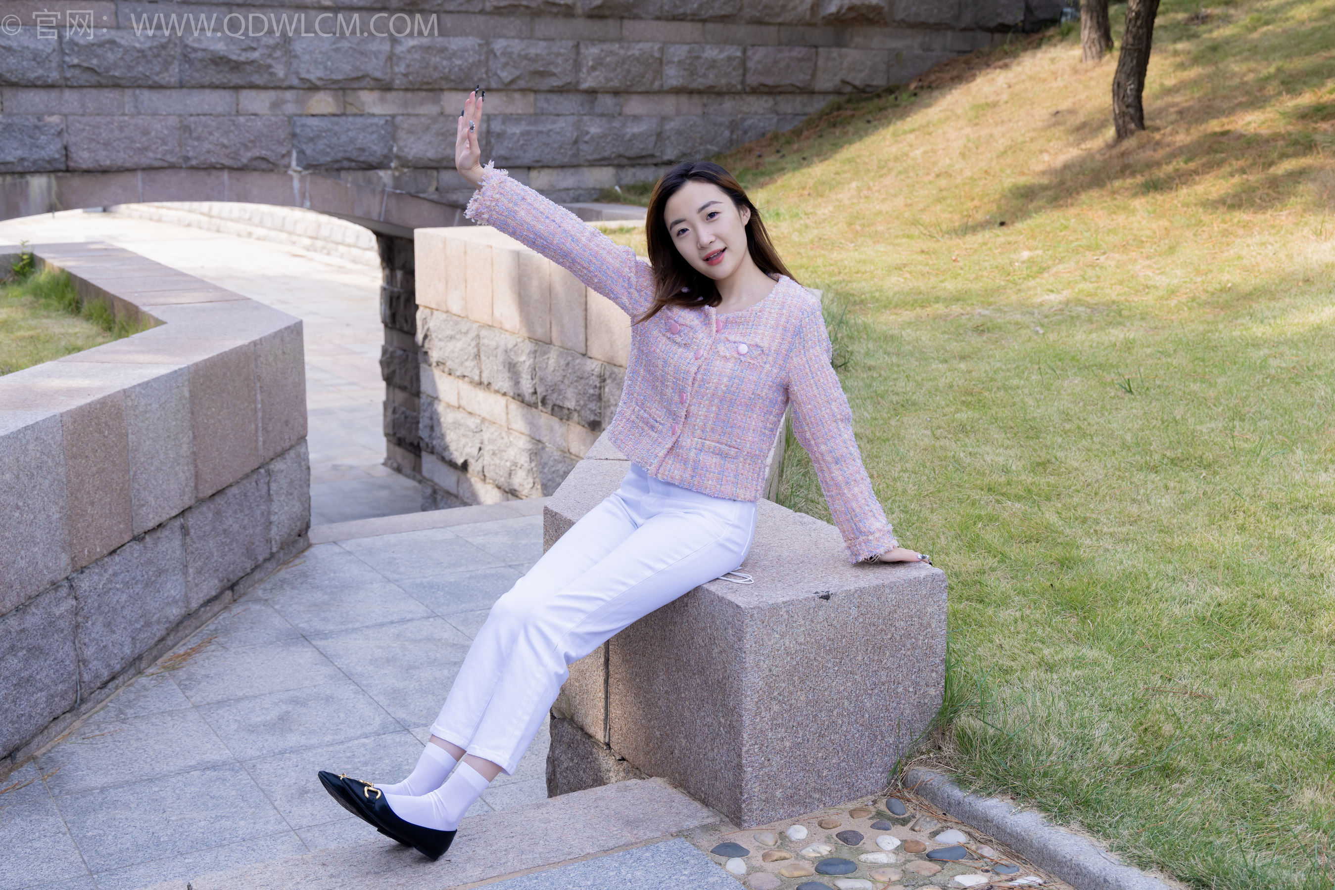 物恋传媒 No.2209 恬恬 - 久违的出游/(250P)