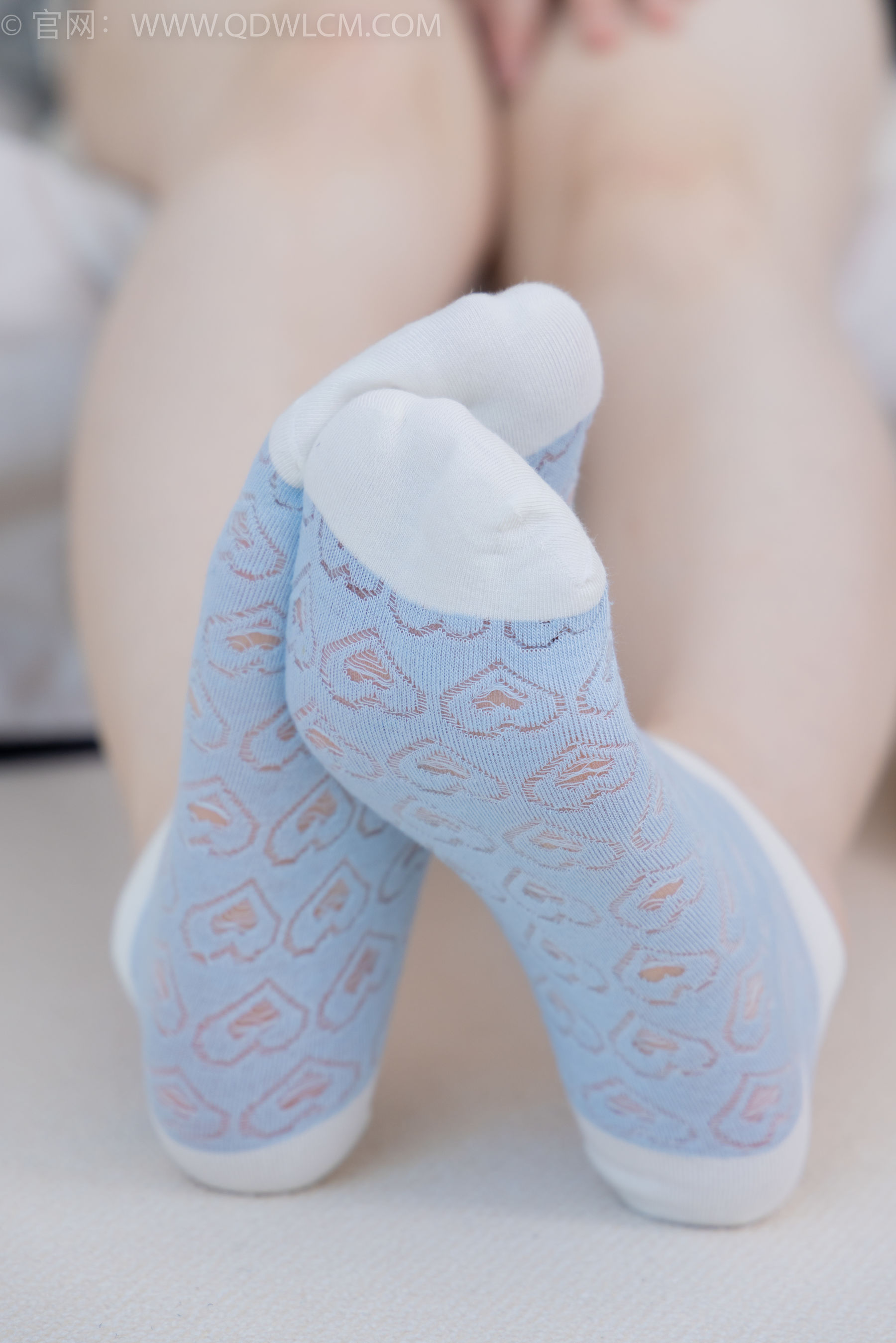 物恋传媒 No.2207 青柠 - 火红的夕阳/(180P)