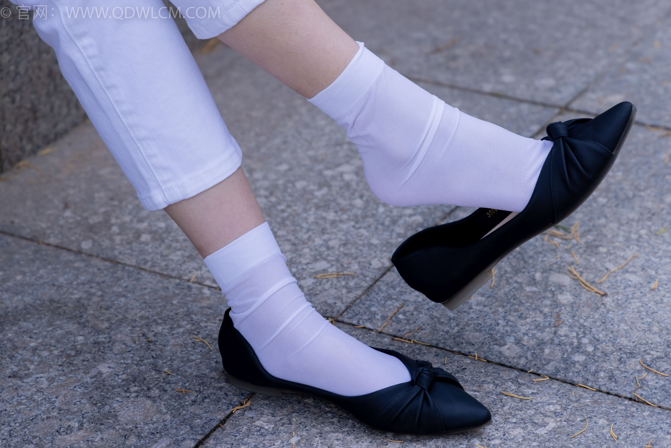 物恋传媒 No.2209 恬恬 - 久违的出游/(250P)