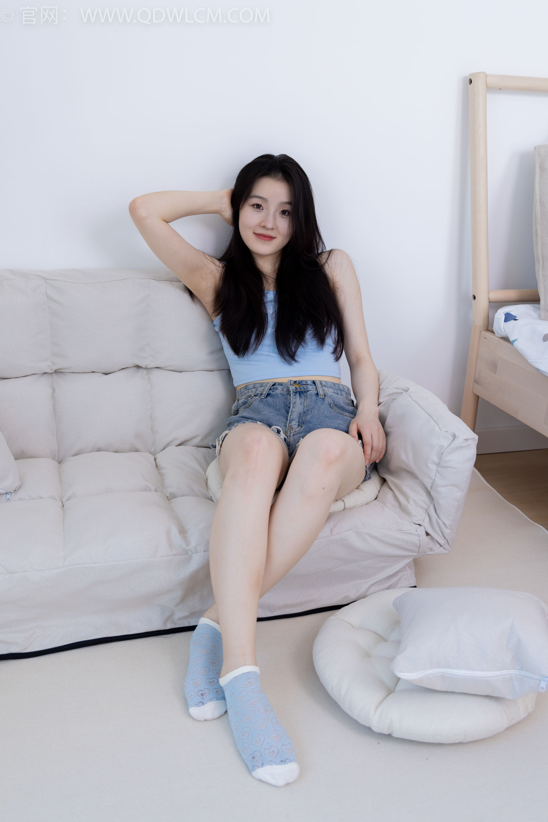 物恋传媒 No.2207 青柠 - 火红的夕阳/(180P)