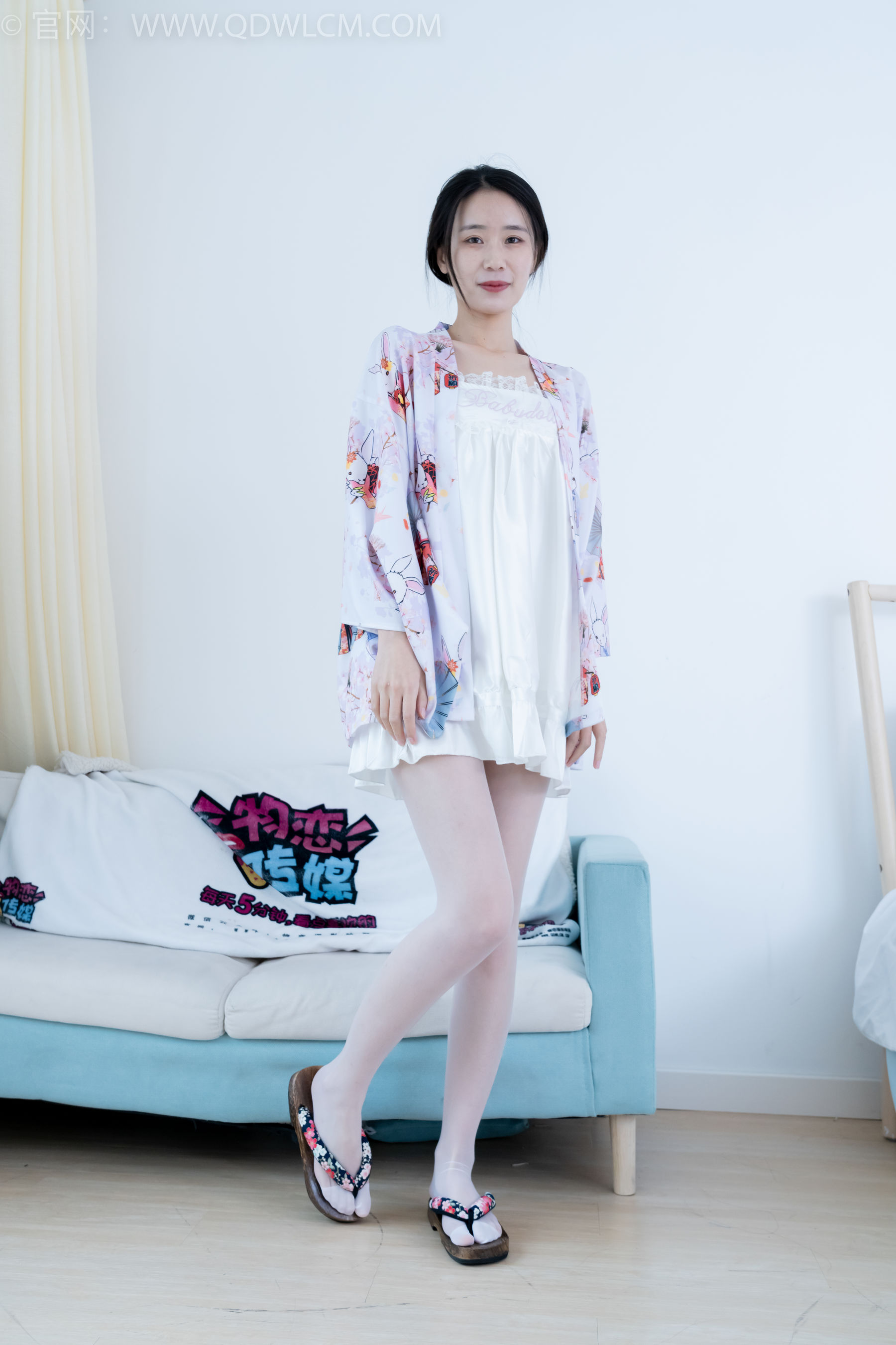 物恋传媒 No.2198 菜菜 - 手中的沙/(230P)