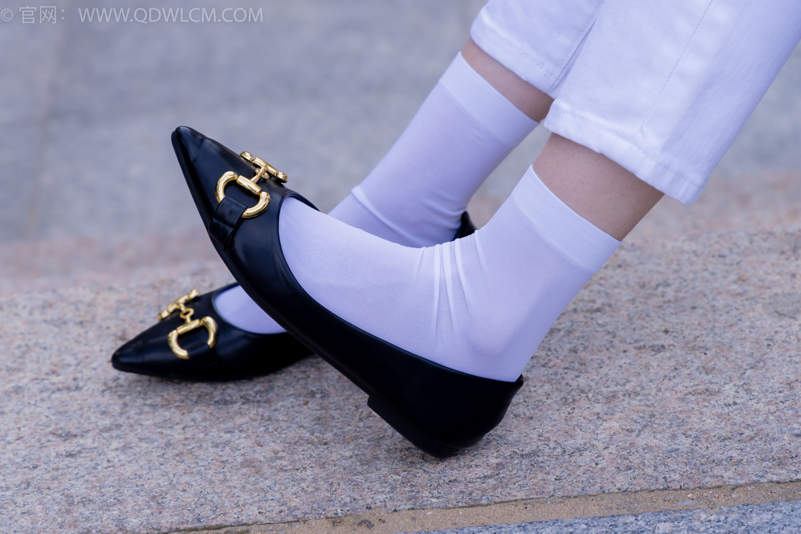 物恋传媒 No.2209 恬恬 - 久违的出游/(250P)