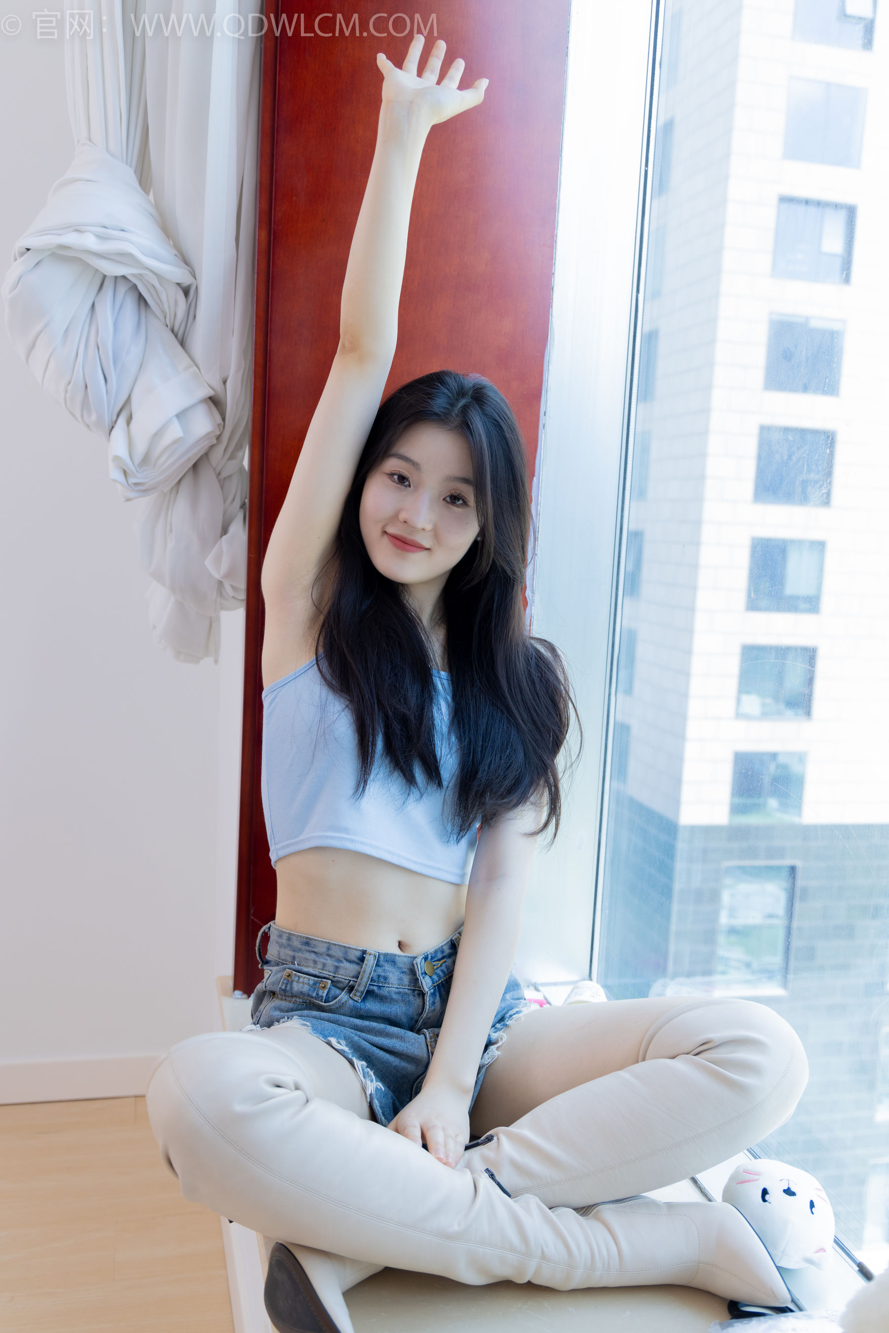 物恋传媒 No.2207 青柠 - 火红的夕阳/(180P)