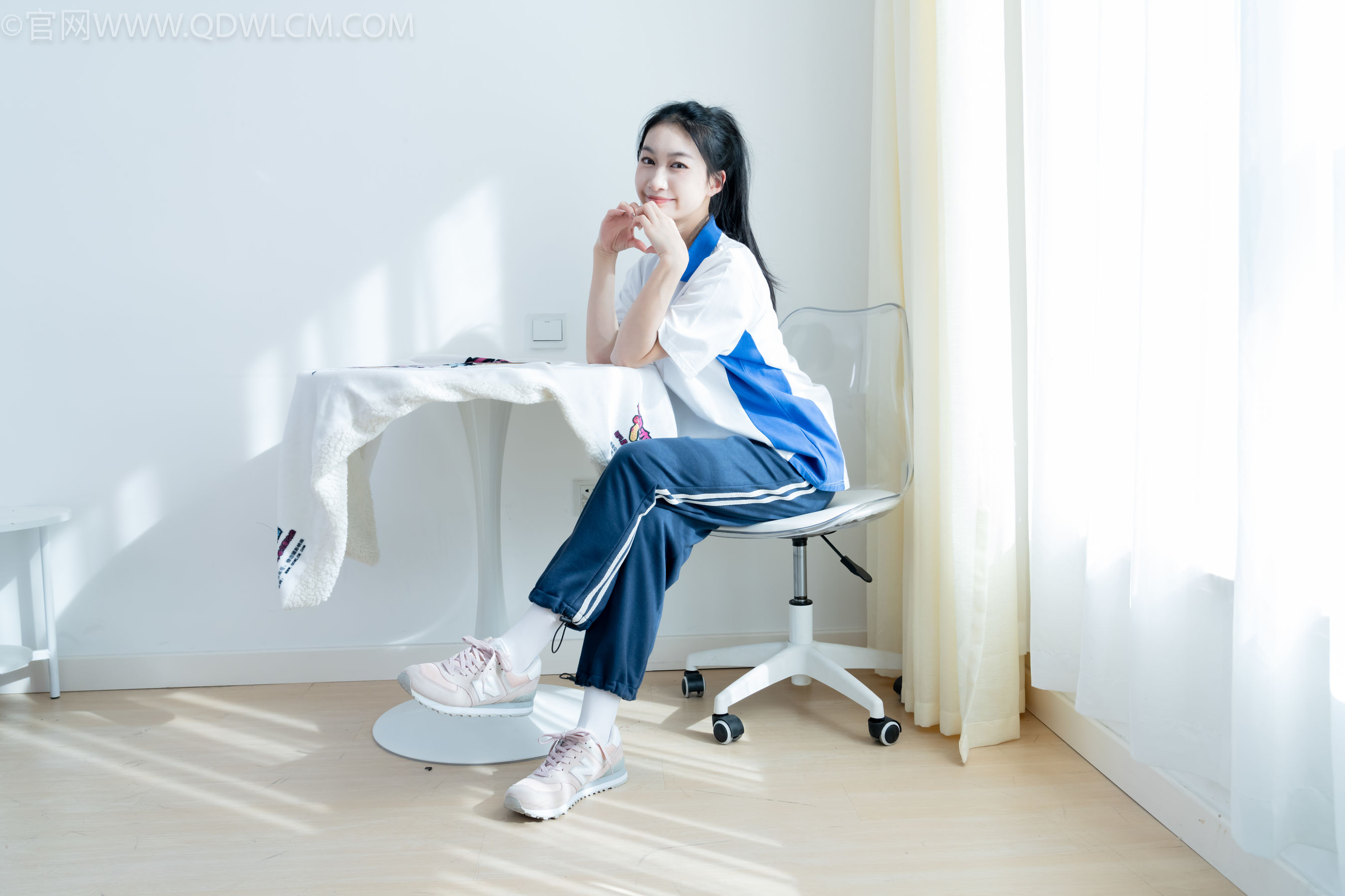 物恋传媒 No.2186 小影 - 温暖与相伴/(169P)