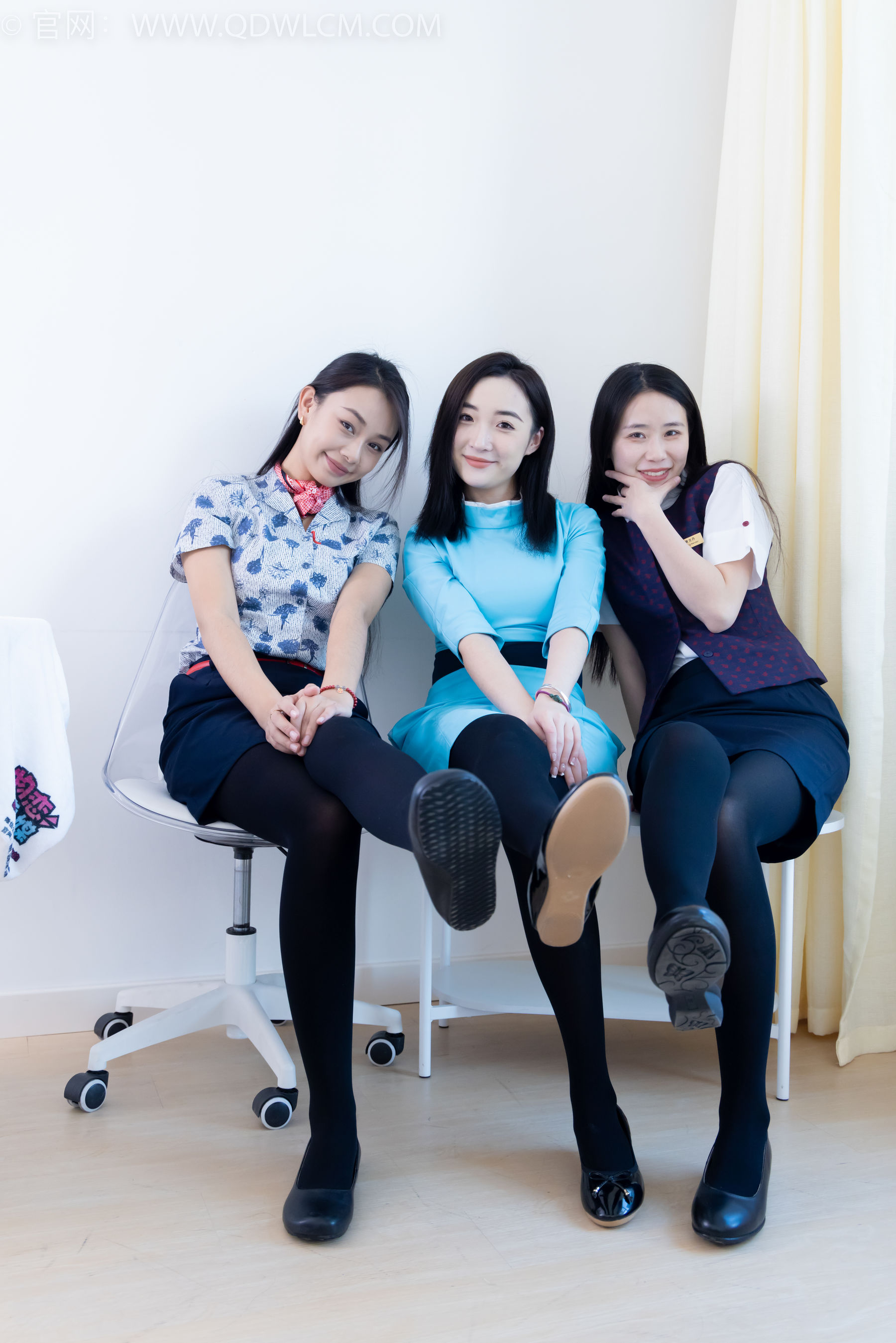 物恋传媒 No.2191 菜菜&岚岚&恬恬 - 圣诞快乐/(150P)
