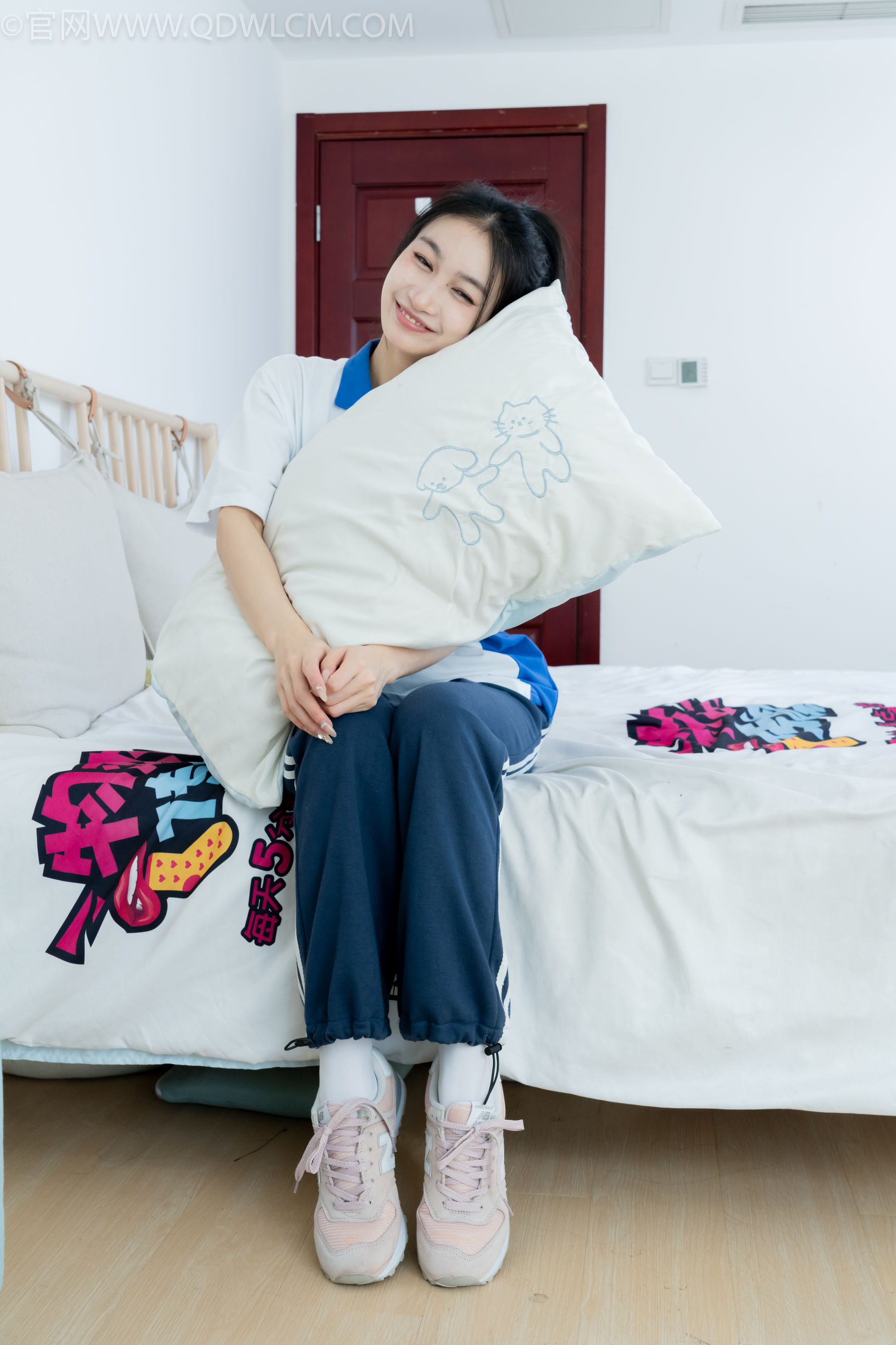 物恋传媒 No.2186 小影 - 温暖与相伴/(169P)