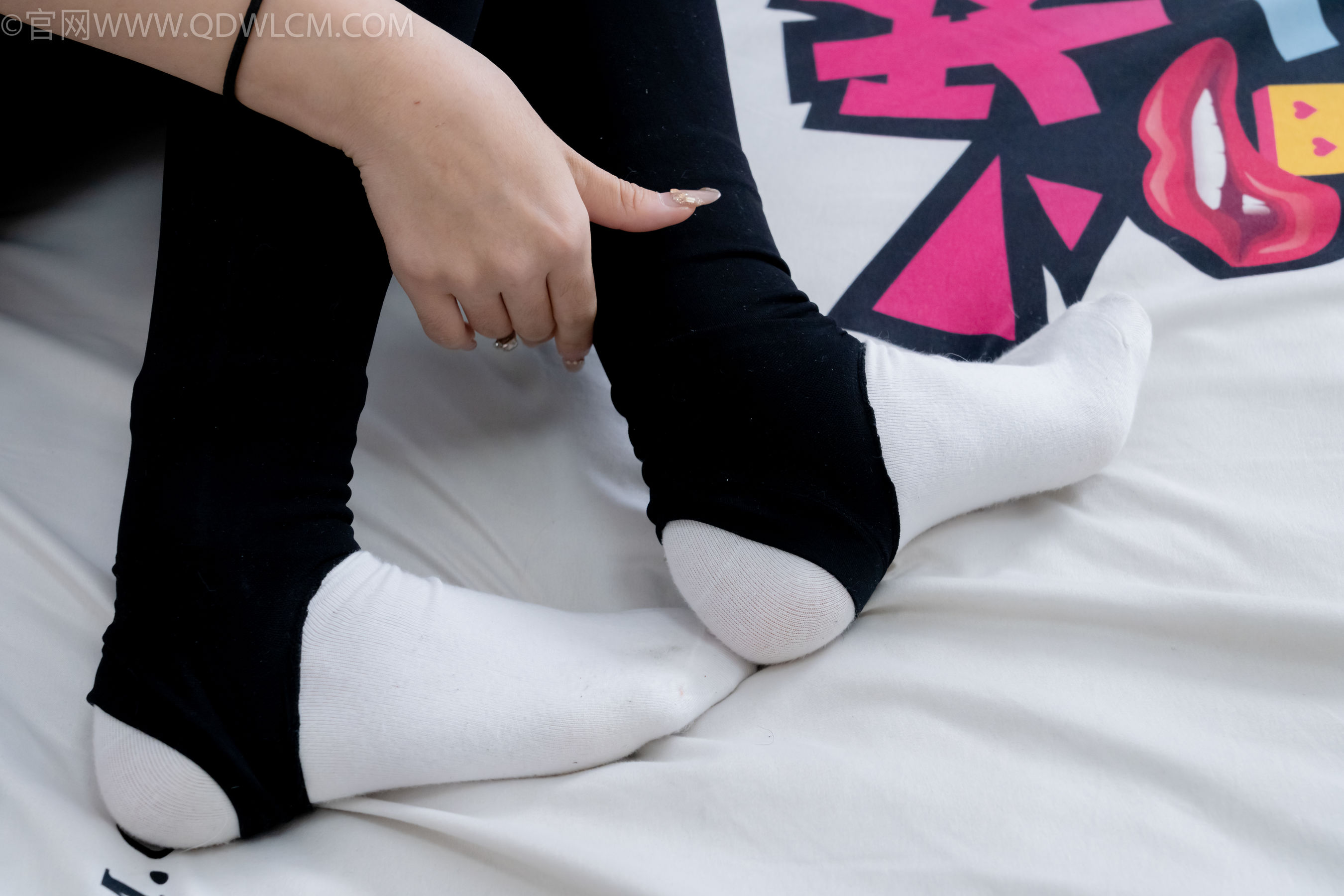 物恋传媒 No.2185 泡泡 - 朝暮与春秋/(172P)