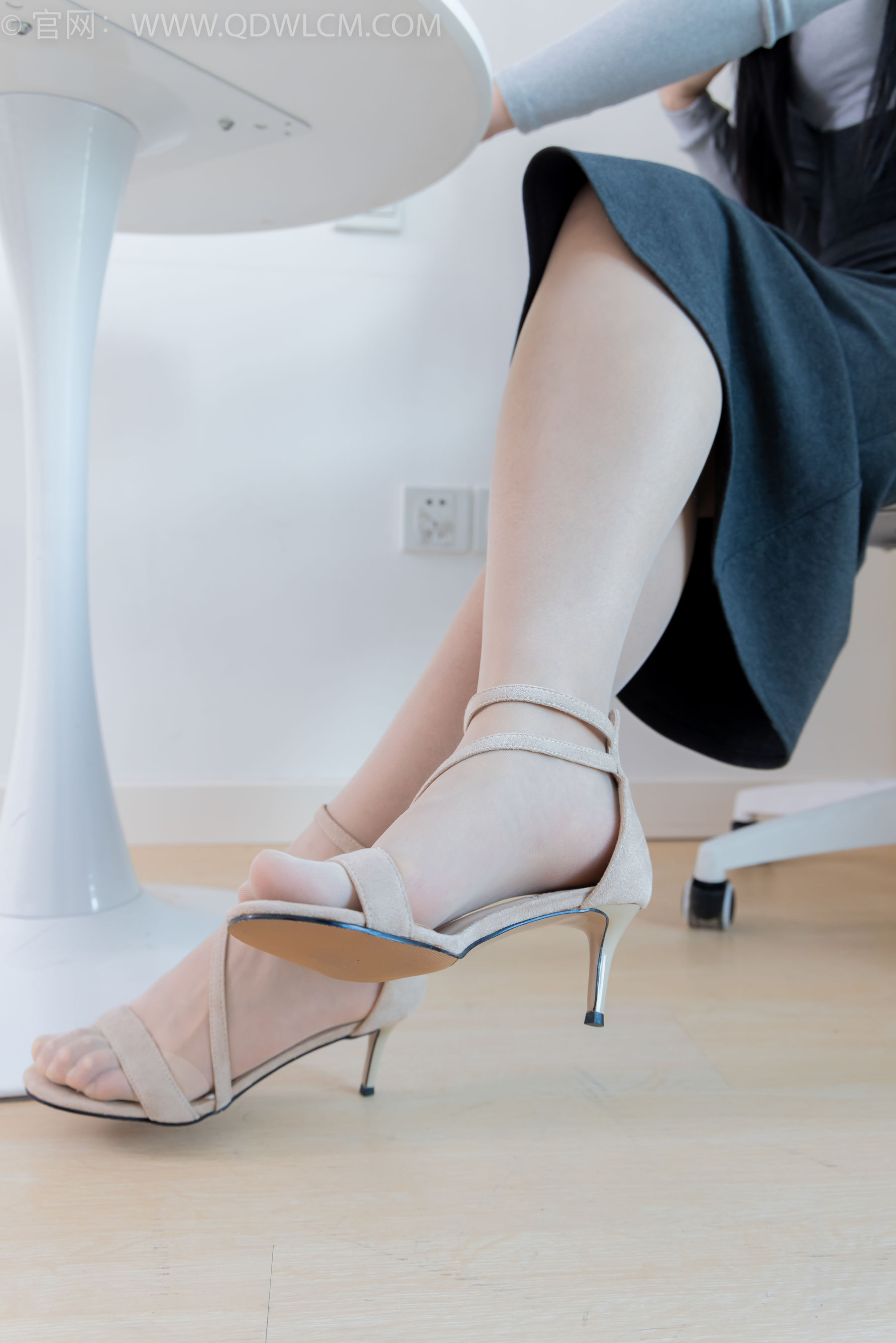 物恋传媒 No.2190 灰灰 - 大雾重重/(160P)